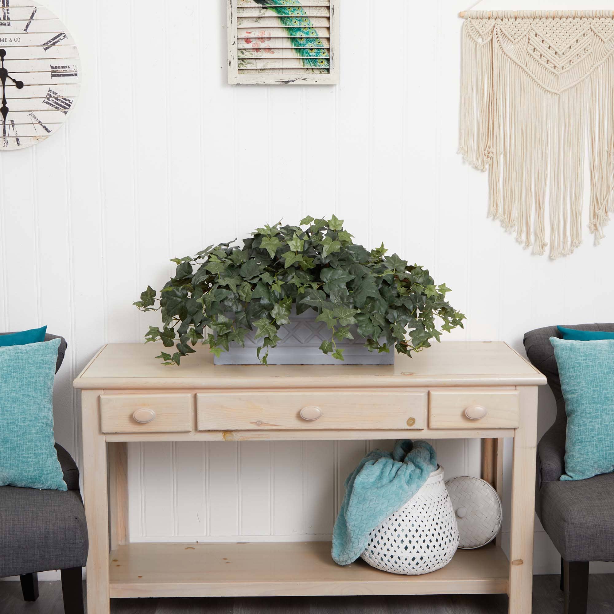 20" Puff Ivy Plant in Stone Planter