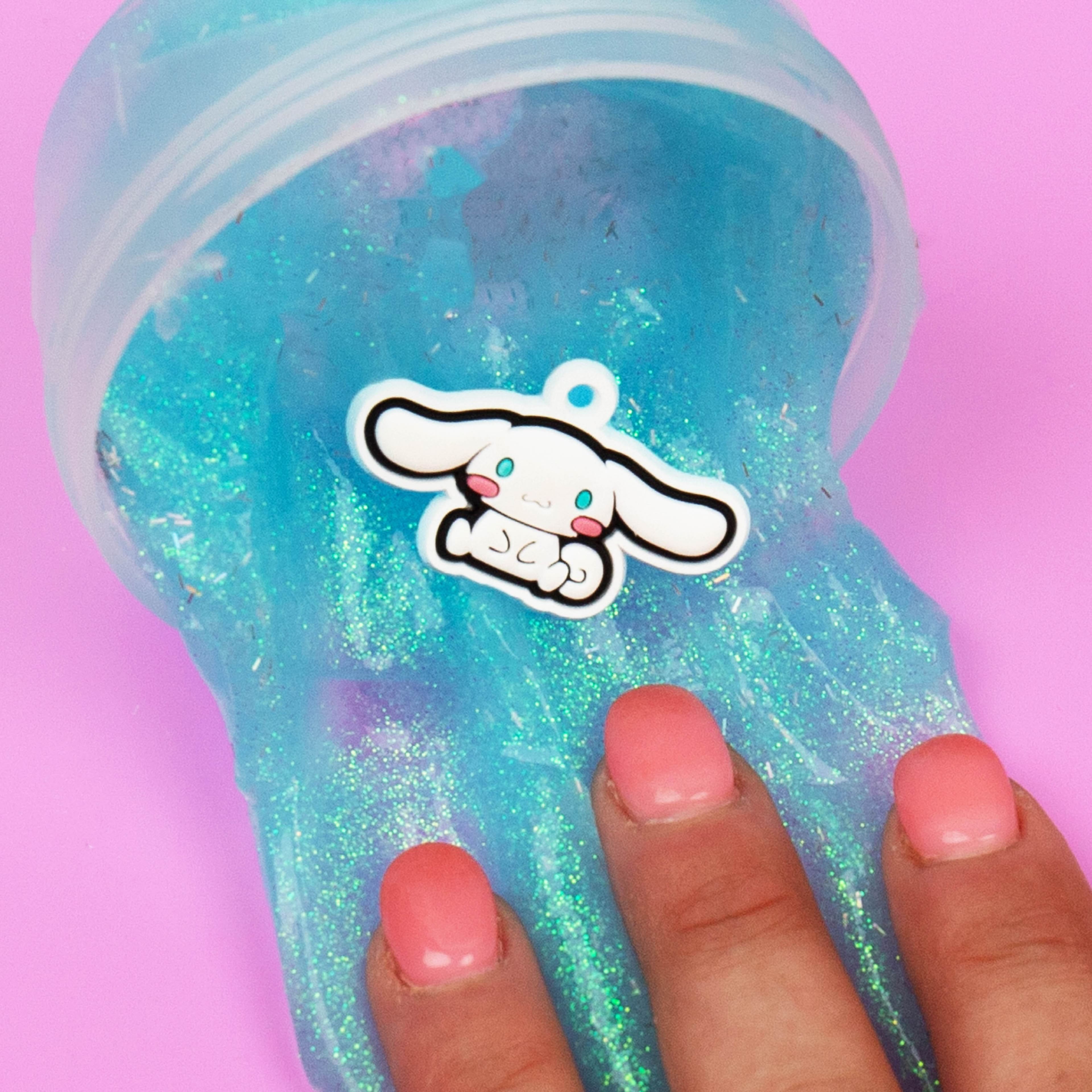 SlimyGloop&#xAE; Hello Kitty&#xAE; Cinnamoroll&#x2122; Mix&#x27;ems&#x2122;