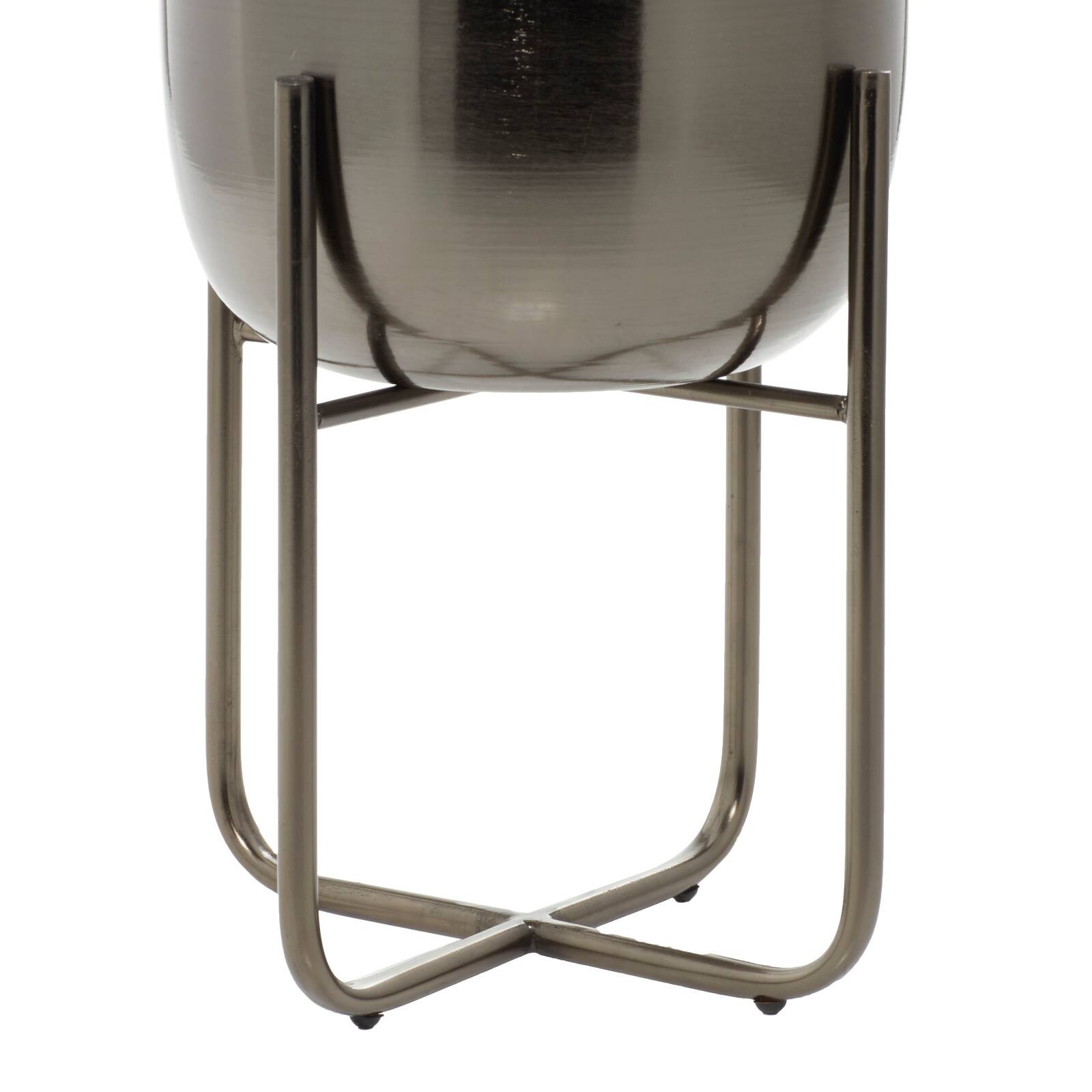Metal Contemporary Stand Planter Set