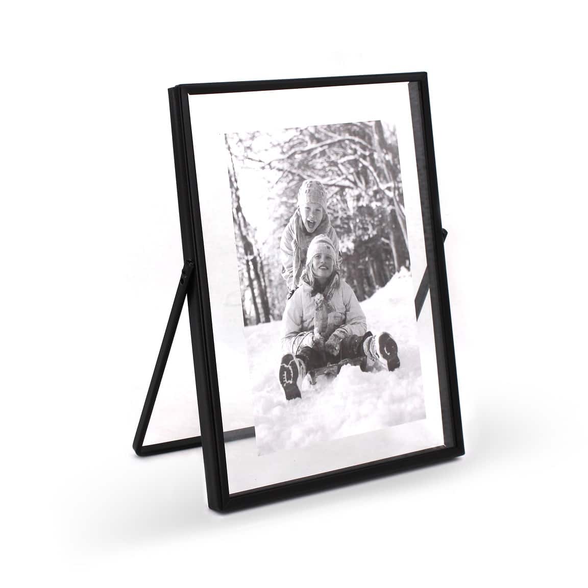5&#x22; x 7&#x22; Metal Easel Tabletop Float Frame by Studio D&#xE9;cor&#xAE;