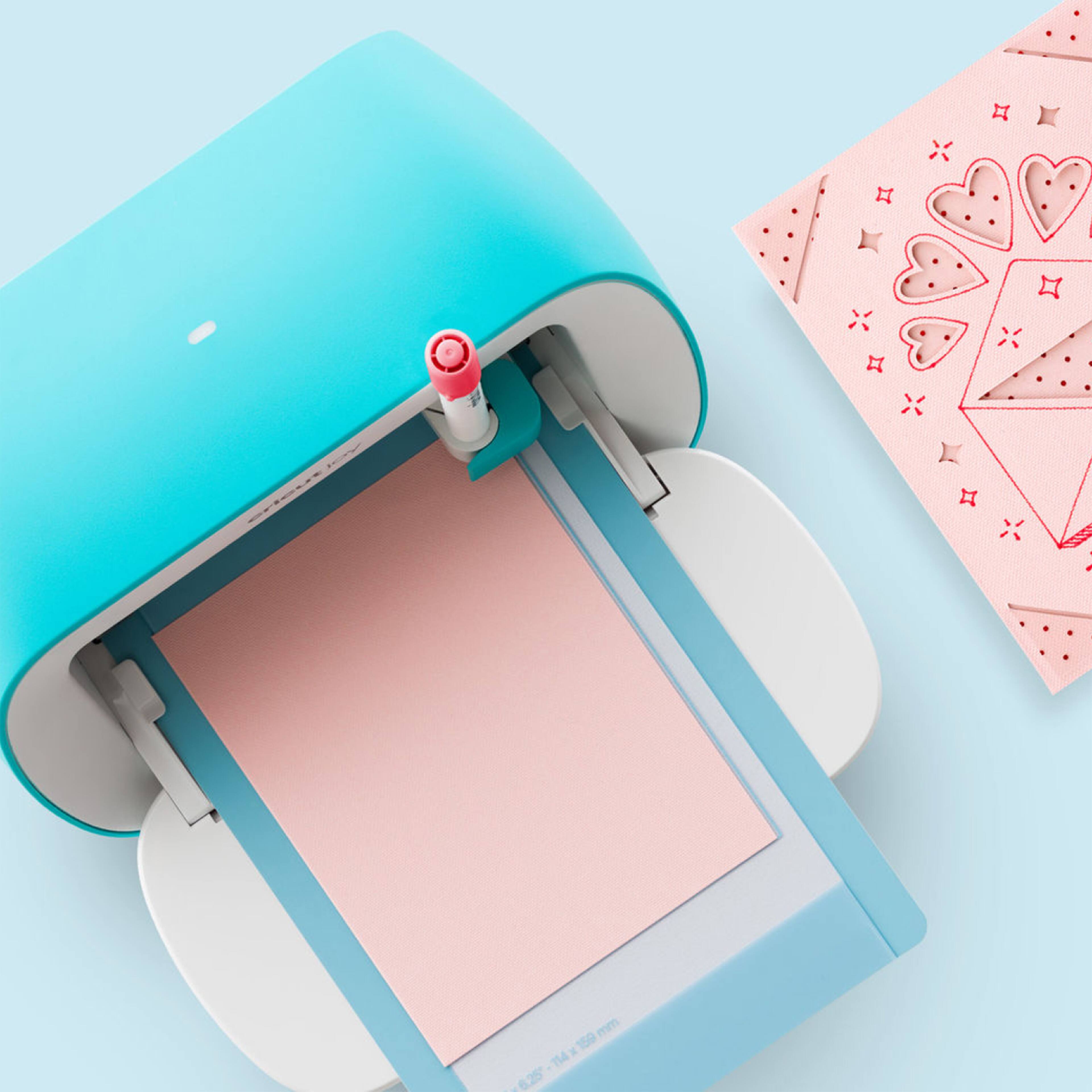 Cricut Joy™ + Smart Vinyl™ & Insert Cards Bundle