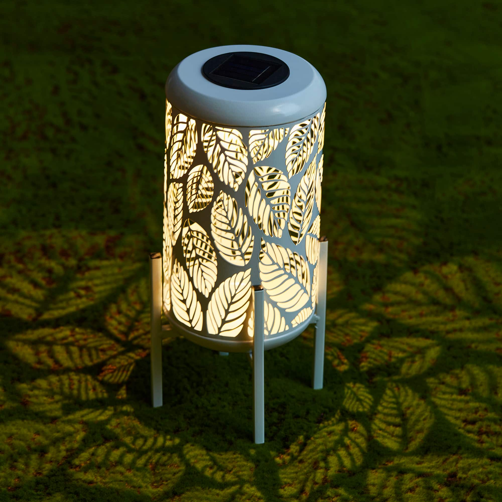 Glitzhome&#xAE; 14.25&#x22; White Metal Cutout Leaves Pattern Solar Powered LED Outdoor Lantern