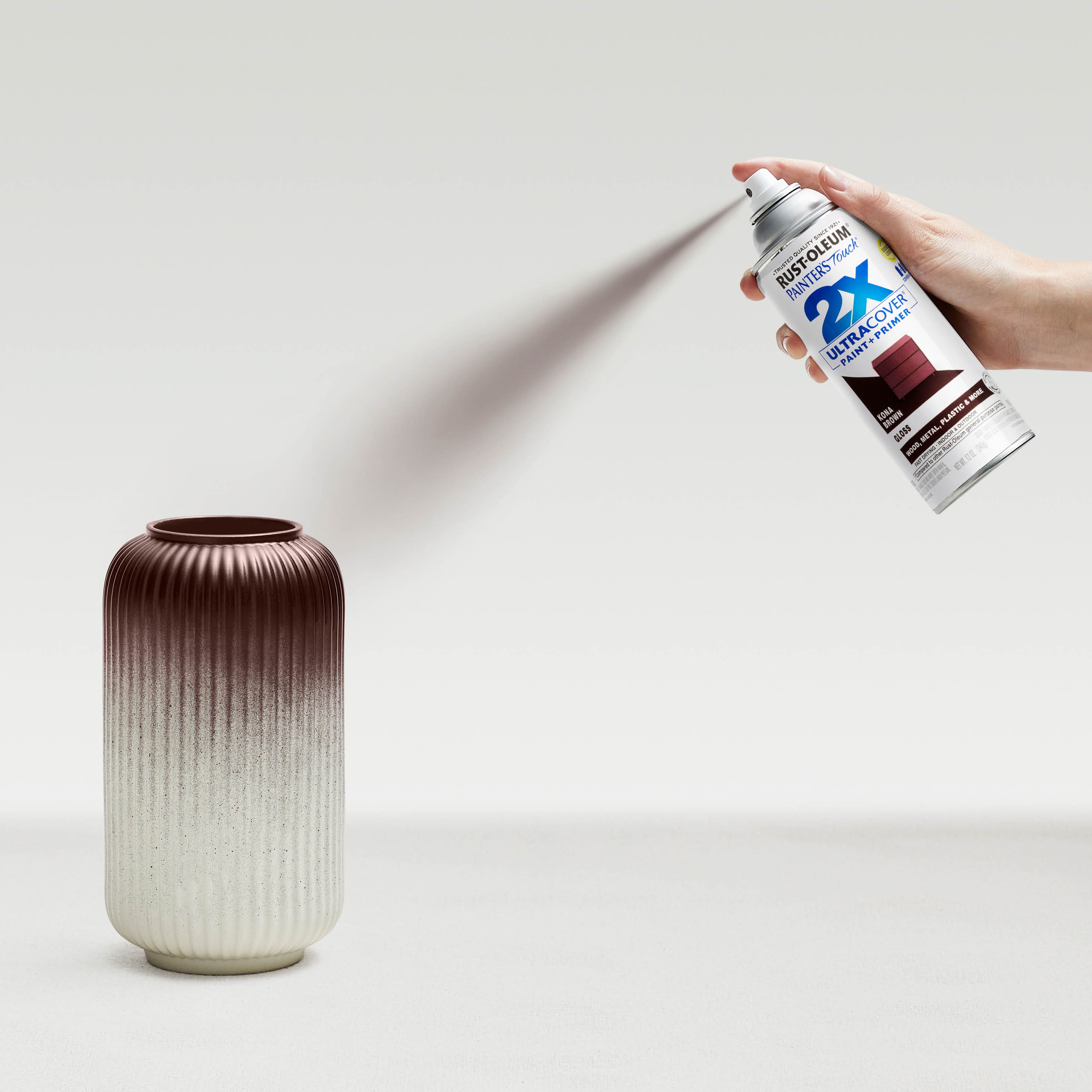 Rust-Oleum&#xAE; Painter&#x27;s Touch&#xAE; 2X Ultra Cover&#xAE; Gloss Spray Paint