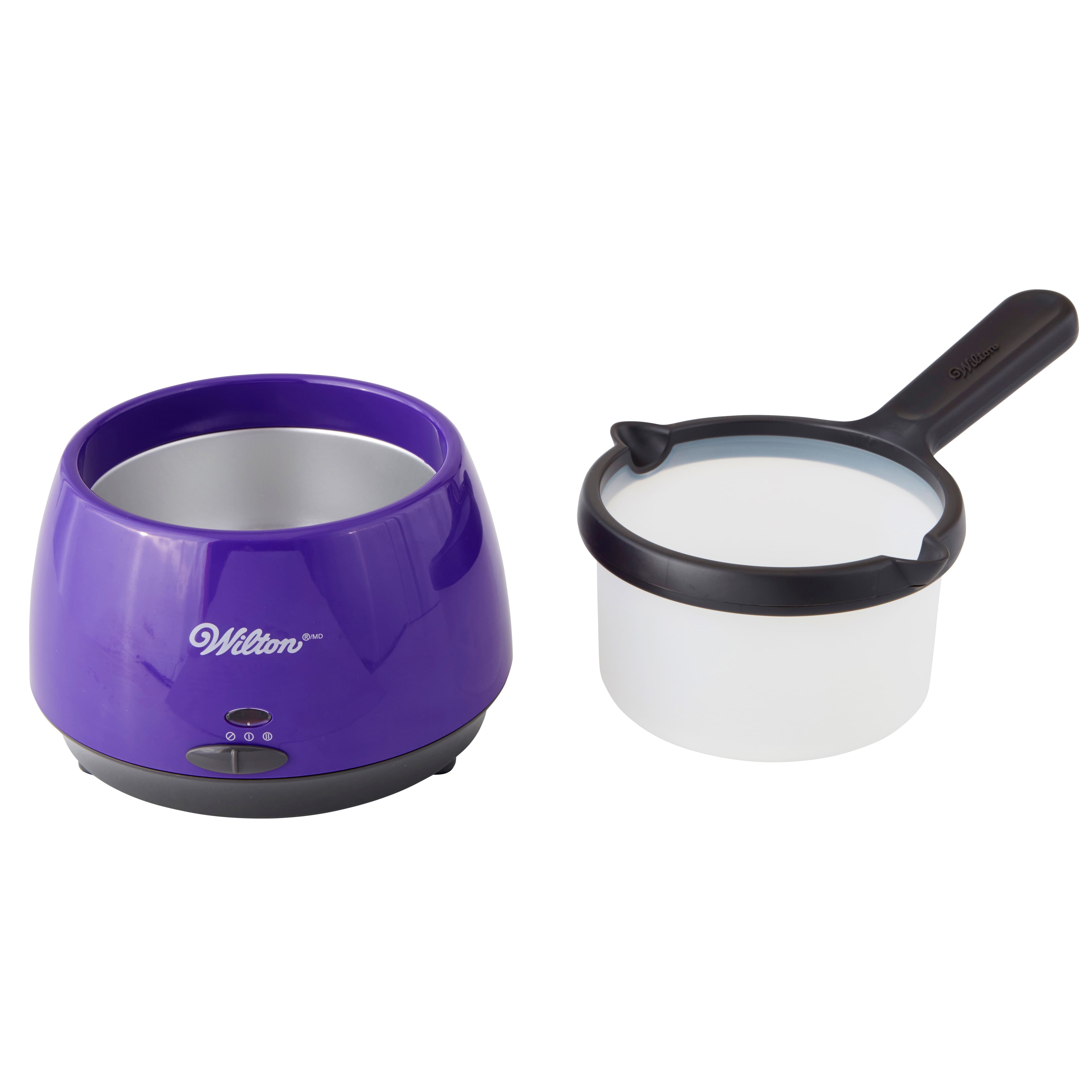 Wilton&#xAE; Candy Melts&#xAE; Candy Melting Pot