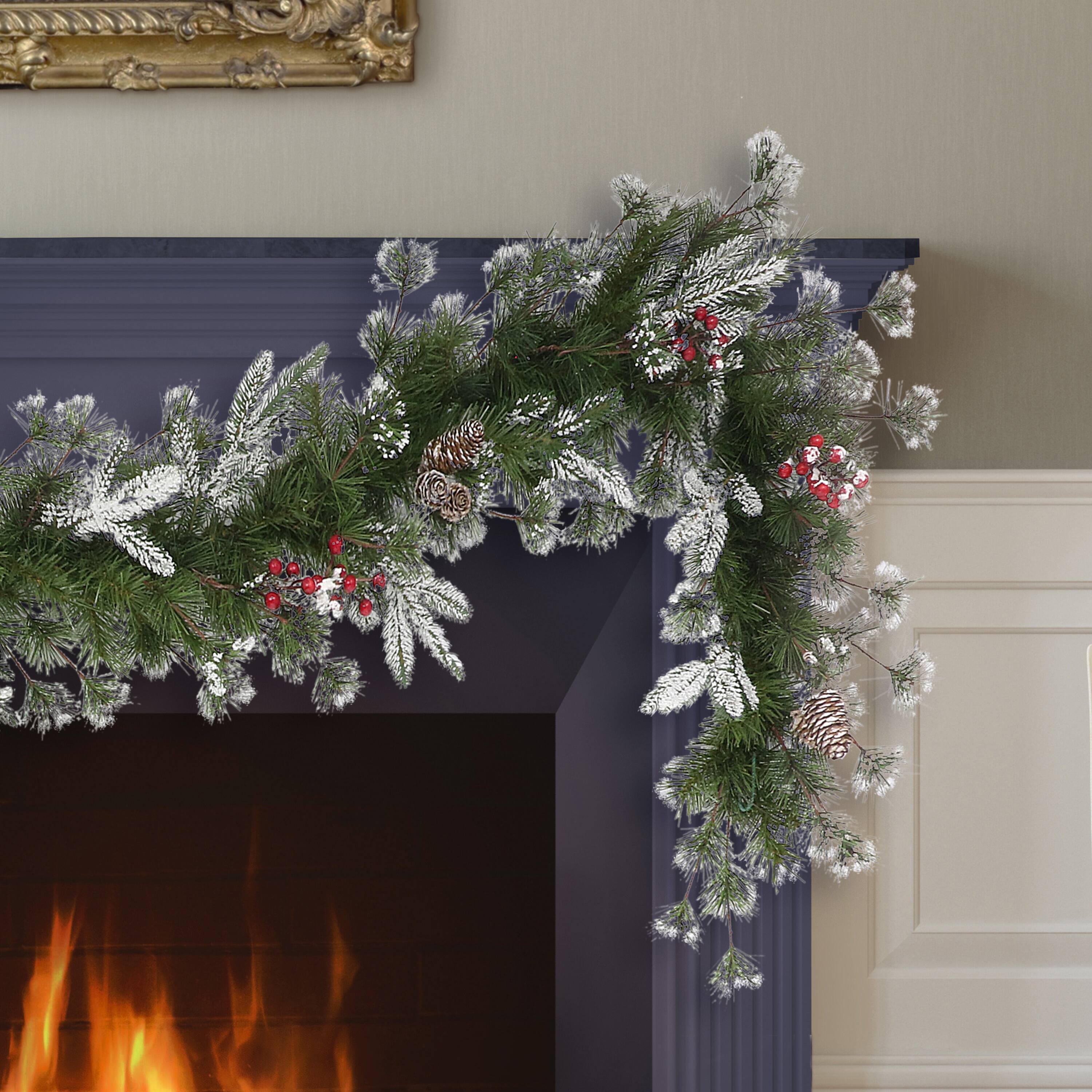 9ft. Decorated Garland