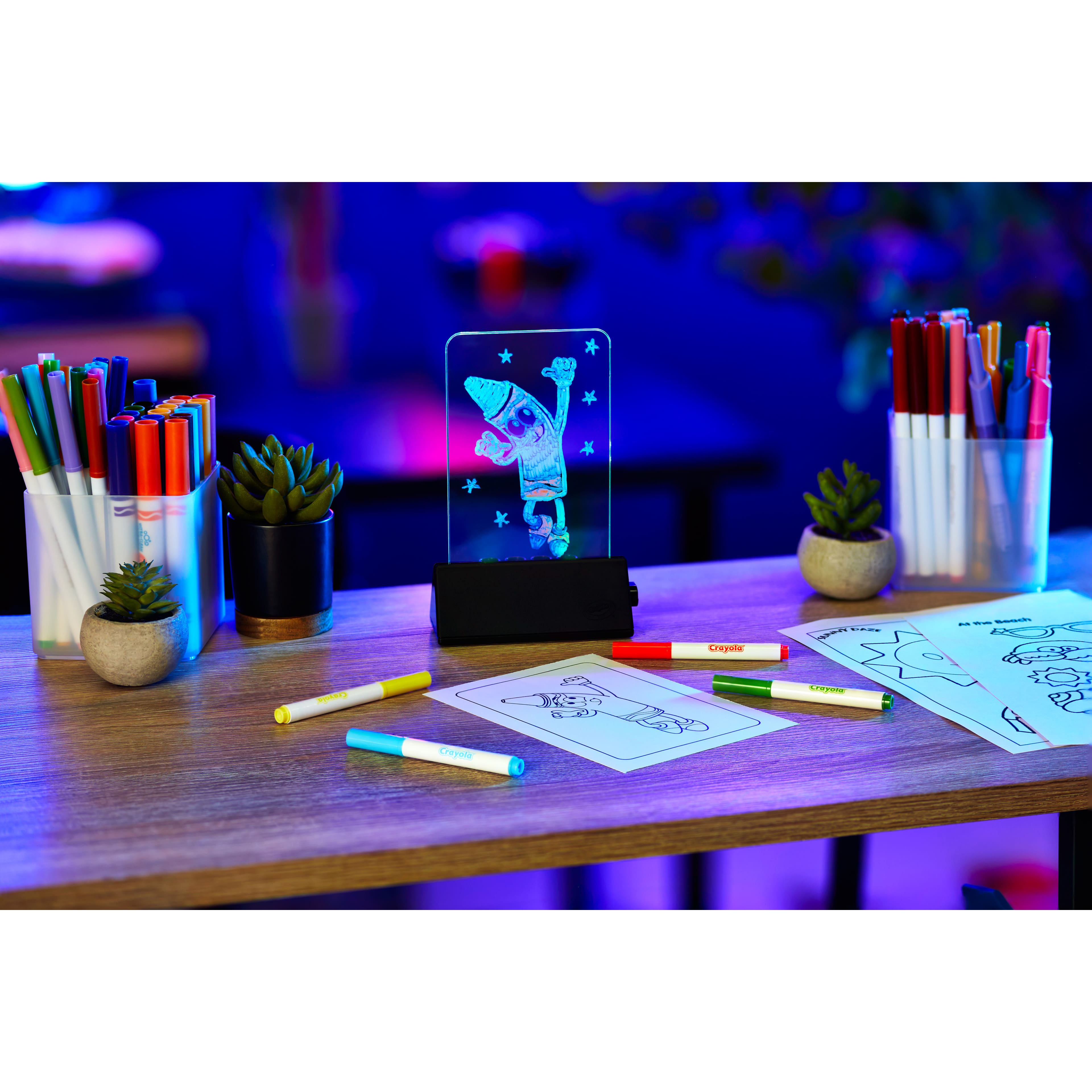 Crayola&#xAE; Multi-Color Light Board Set