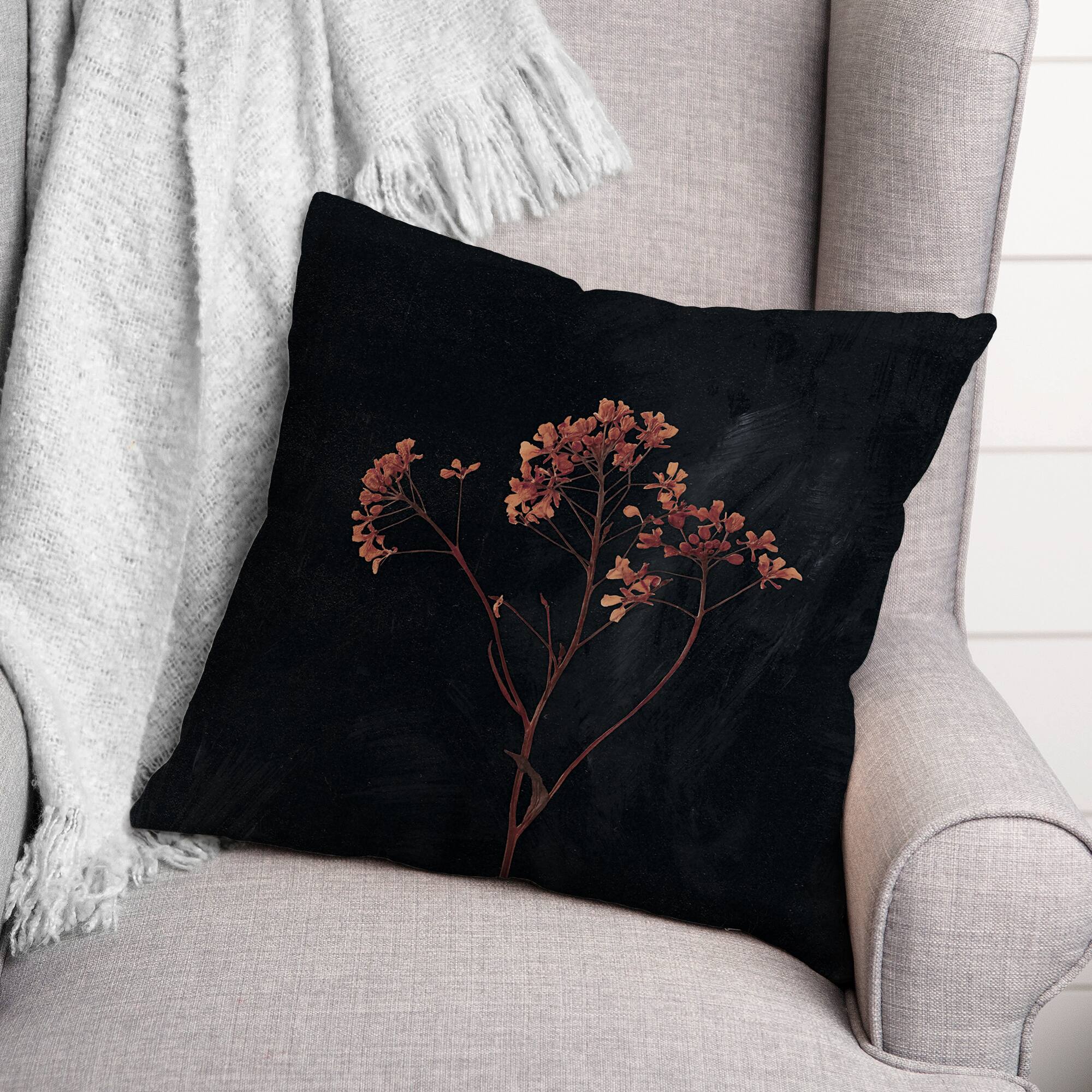 Spicy Botanical II 18" x 18" Indoor/Outdoor Pillow