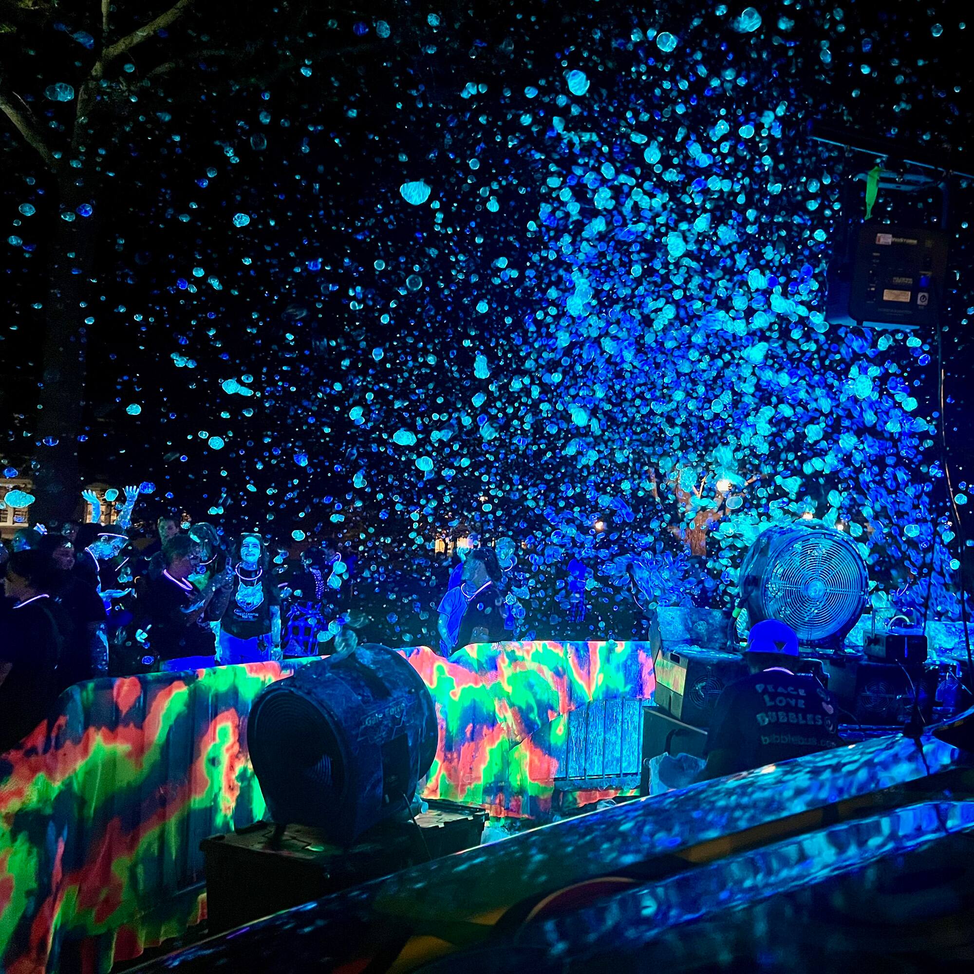 Atomic Bubbles 128oz. Gold Tekno Bubbles Smart Pouch Refill