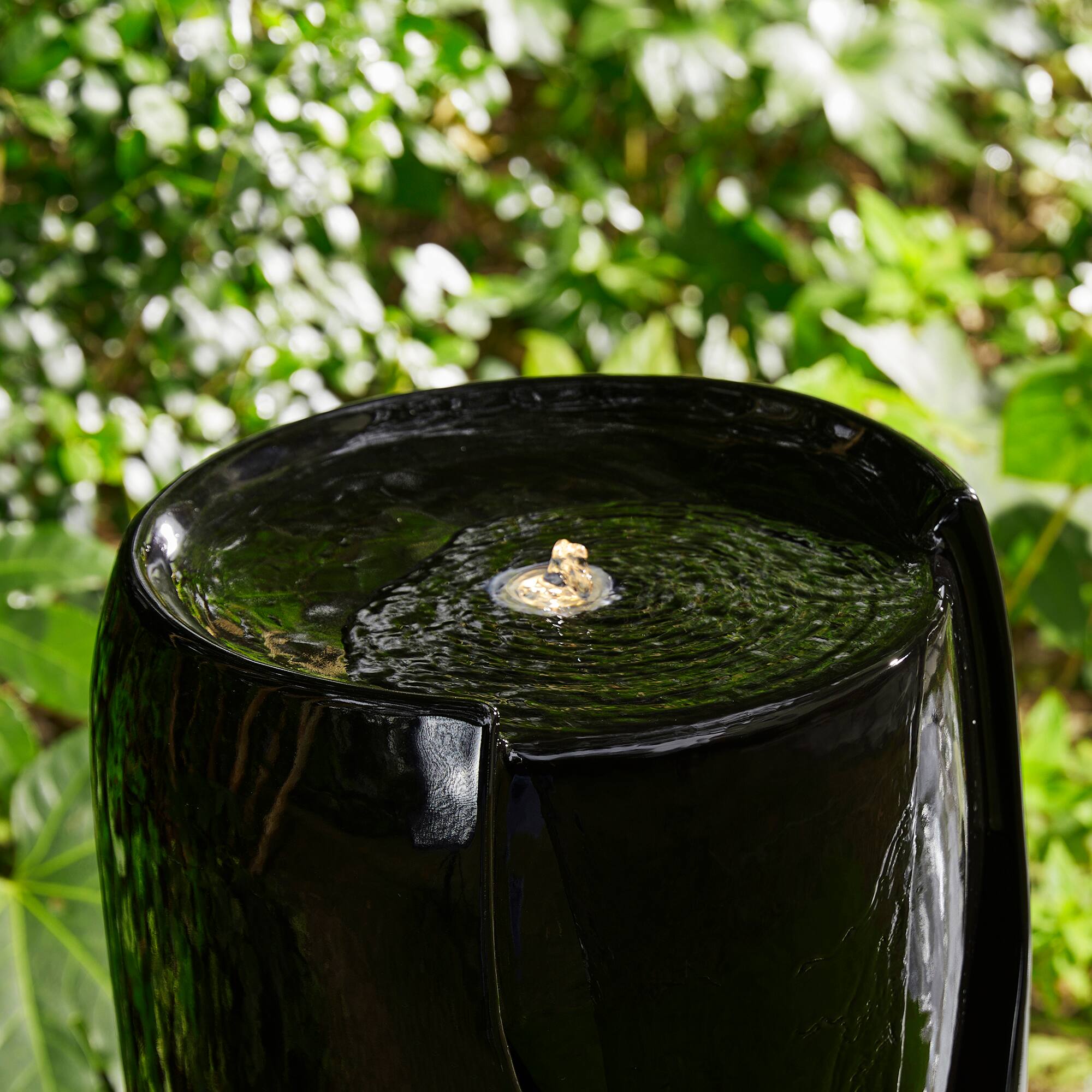 Glitzhome&#xAE; 29&#x22; Ceramic Pot Fountain