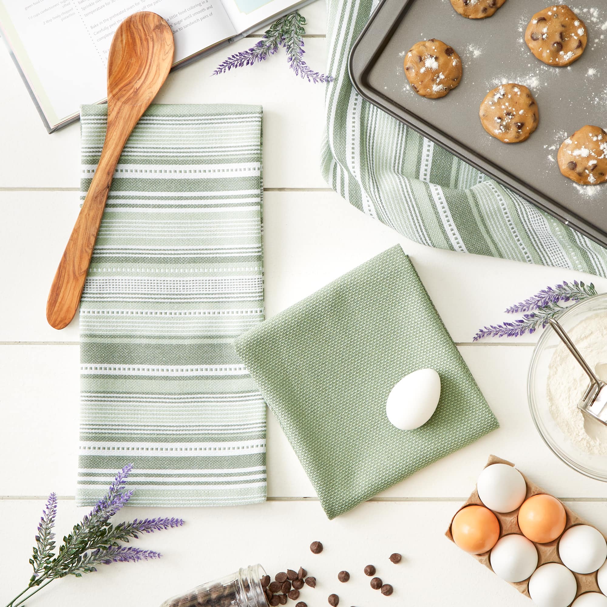 DII&#xAE; Urban Stripe Dish Towels, 3ct.