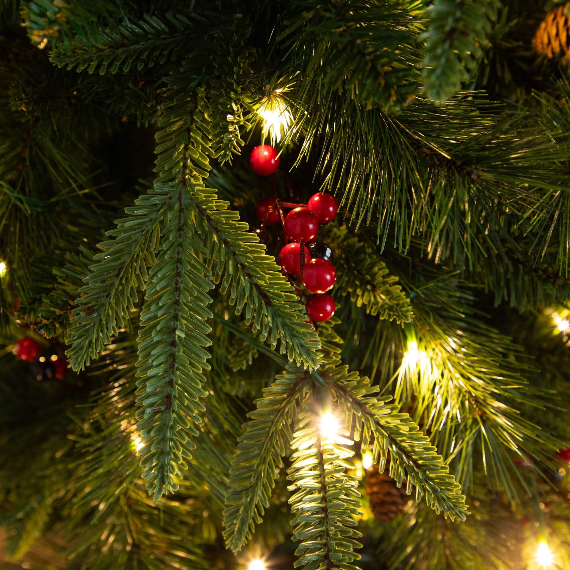 5 Piece Pre-Lit Norfolk Pine Artificial Tree, Garland and Wreath Set with Warm White LED Lights and Decorative Pots