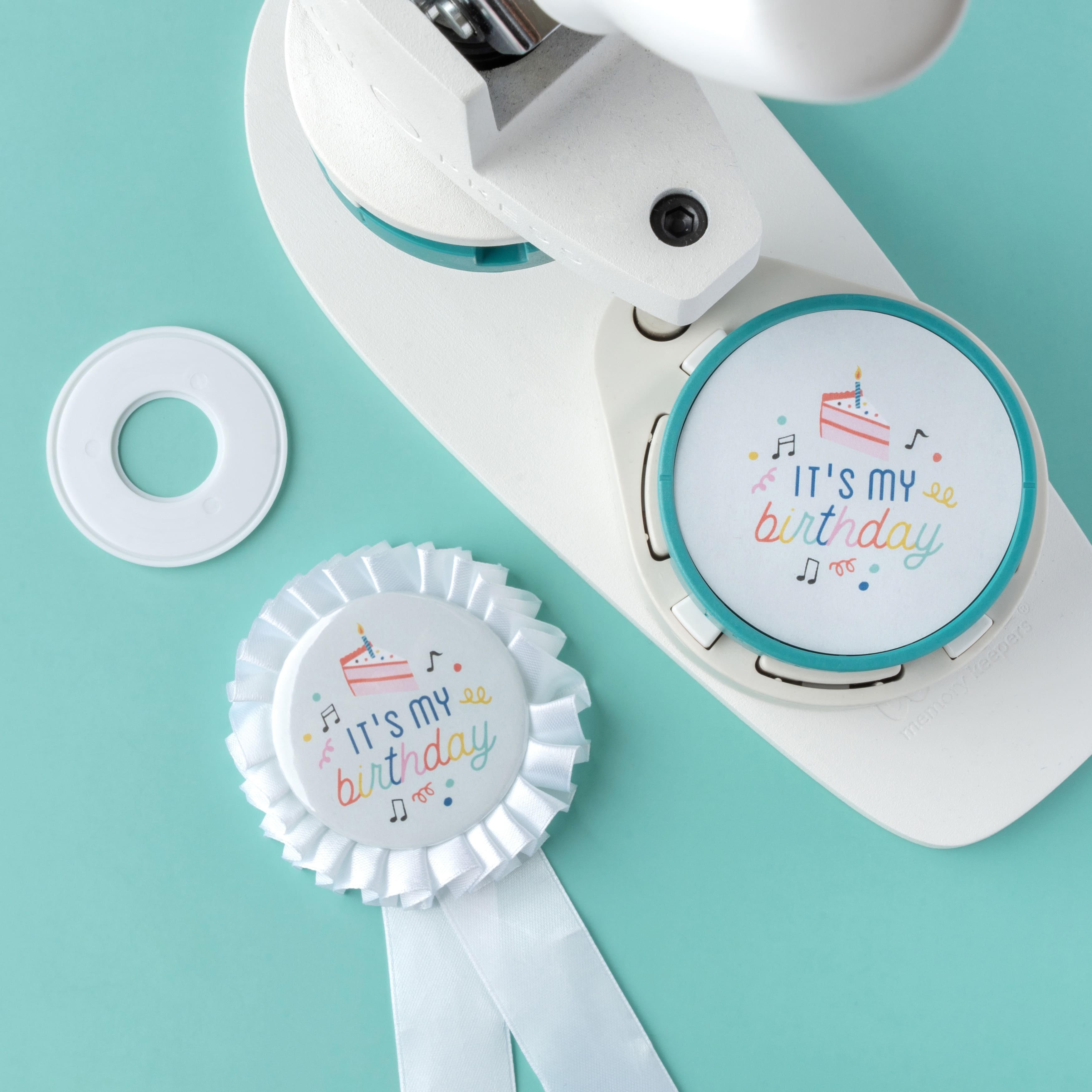 We R Memory Keepers® Button Press™ Rosette Kit, Makes 2