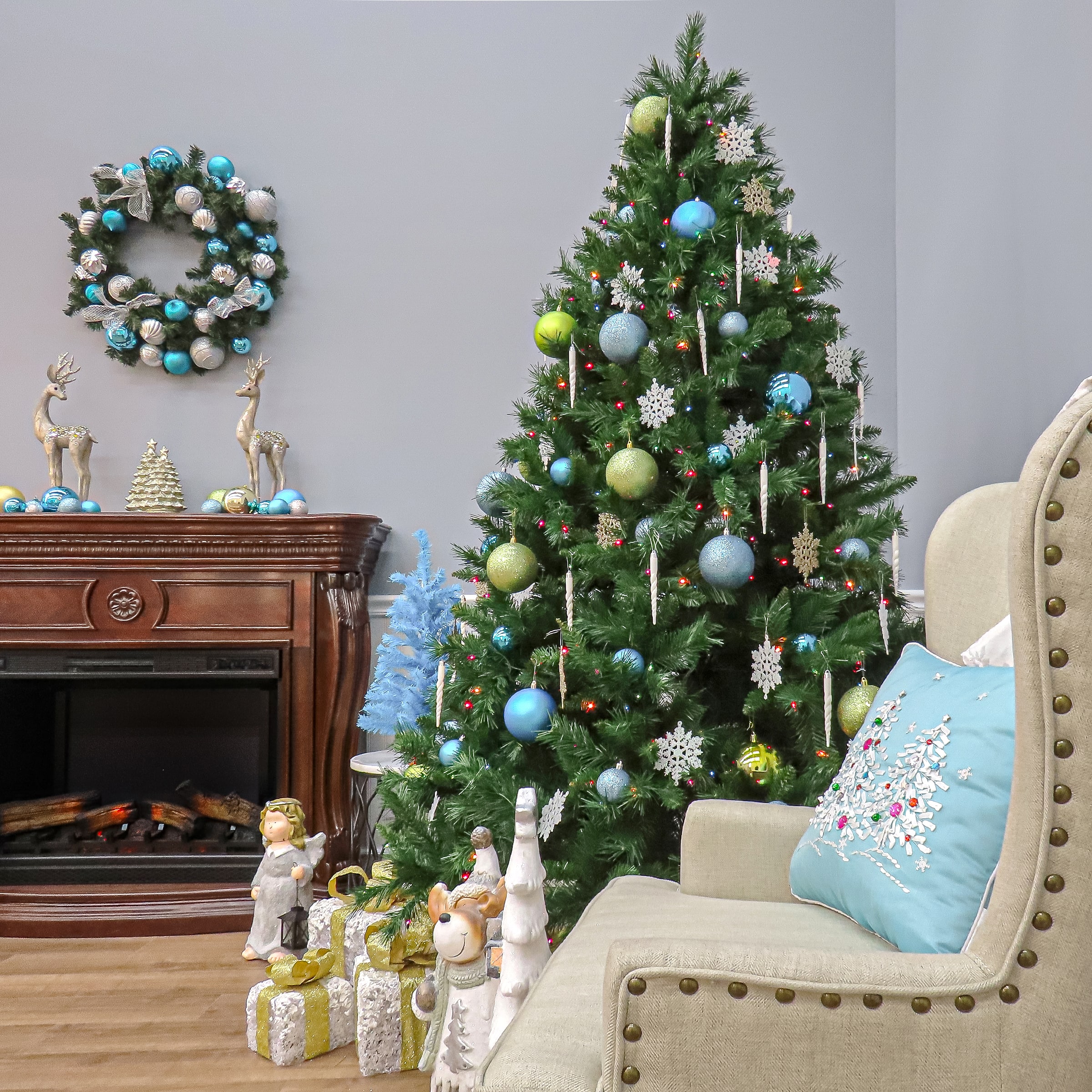 7.5 ft. Pre-Lit Winchester Pine Full Artificial Christmas Tree, Multicolor Lights