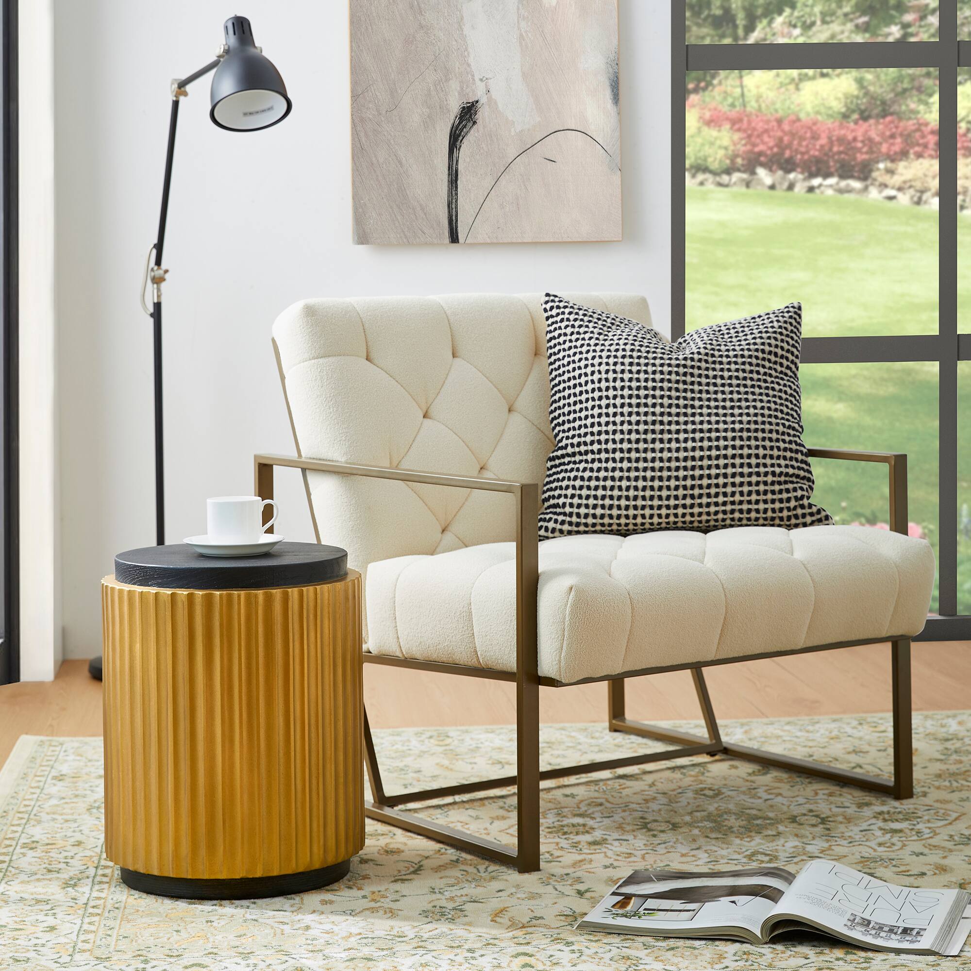 Glitzhome&#xAE; 17.5&#x22; Antique Gold Fluted Side Table