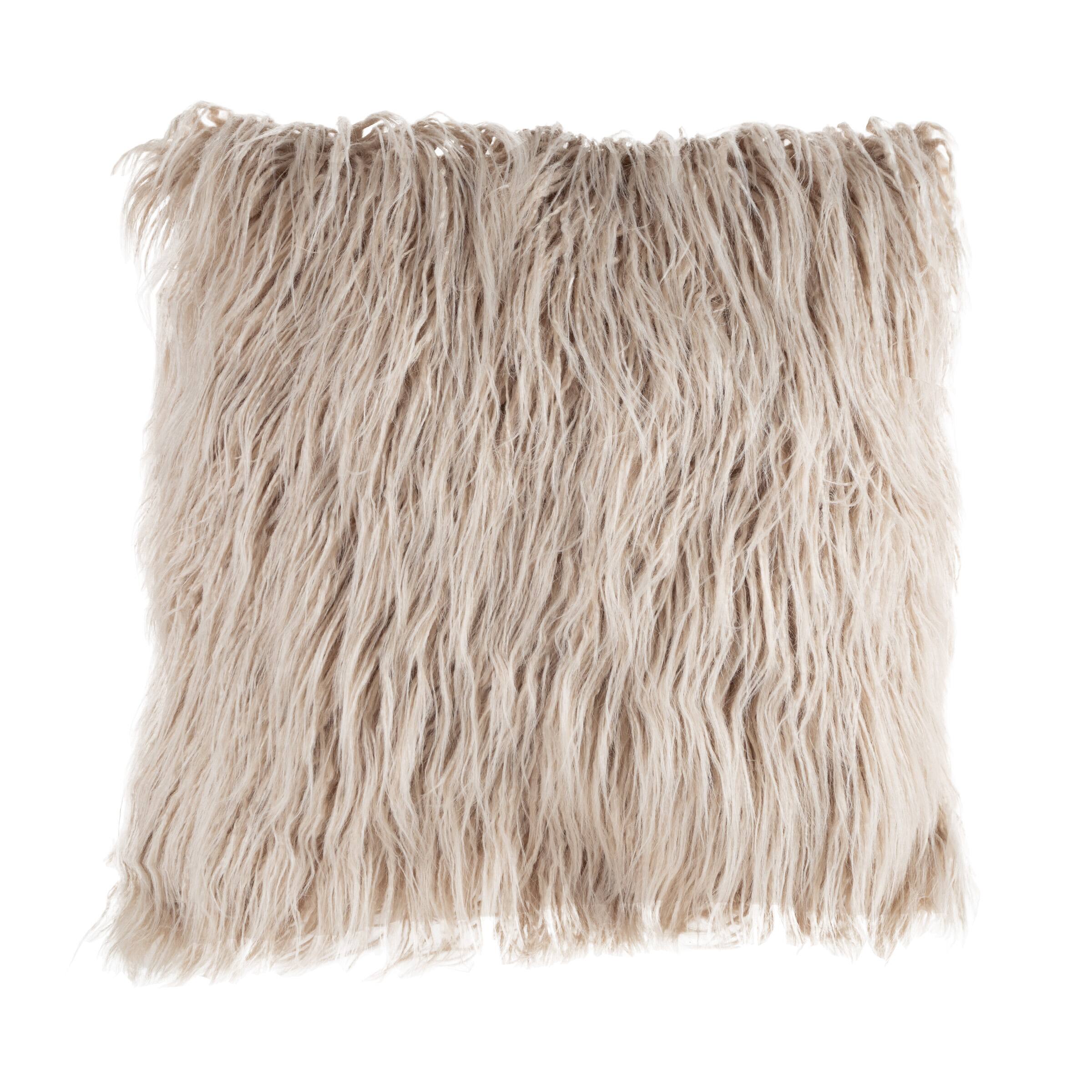 Hastings Home Mongolian Faux Fur Pillow, 22&#x22; x 22&#x22;