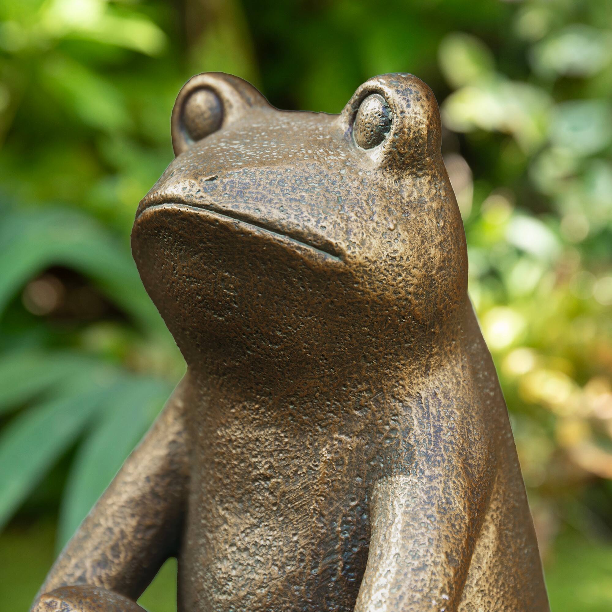 Glitzhome® 12" Resin Bronze Squatting Frog Statue