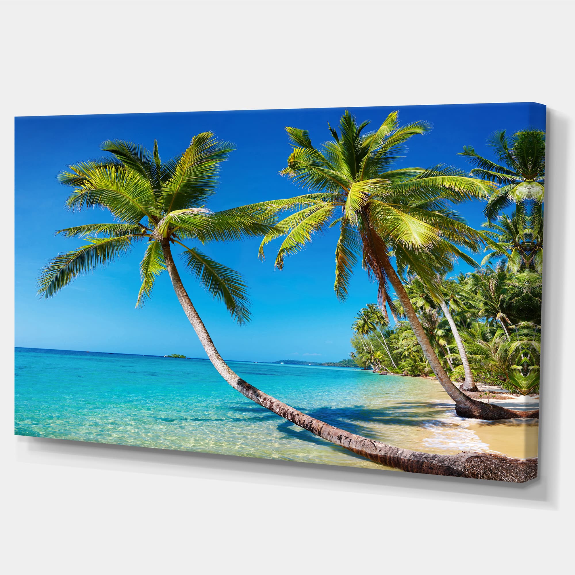 Designart - Tropical Beach Thailand - Landscape Photo Canvas Art Print