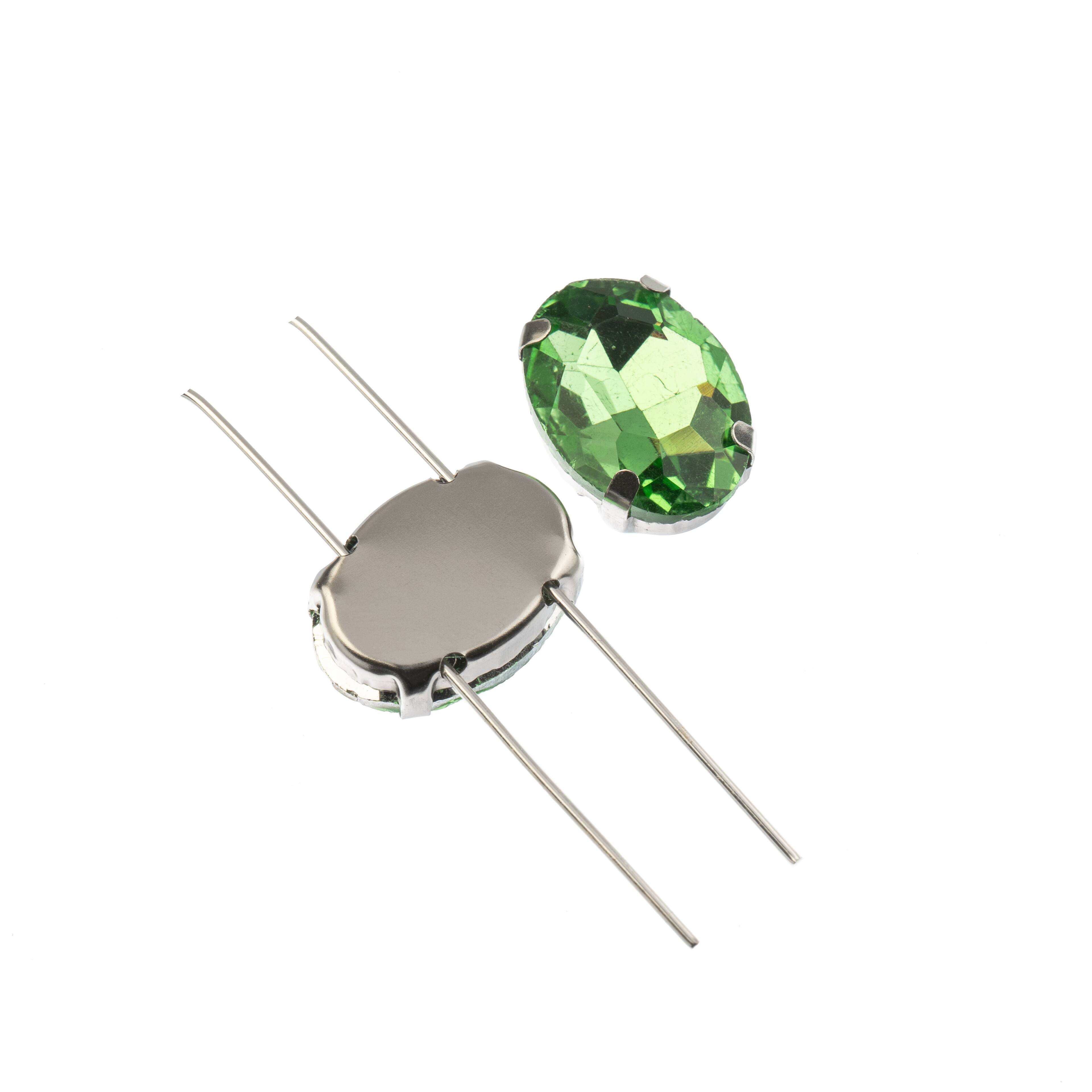 John Bead Crystal Lane 18mm Sew-On Rhinestones, 6ct.