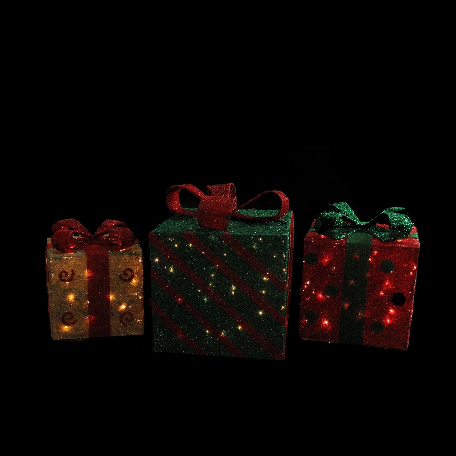 Green &#x26; Red Lighted Gift Boxes Outdoor Christmas D&#xE9;cor Set