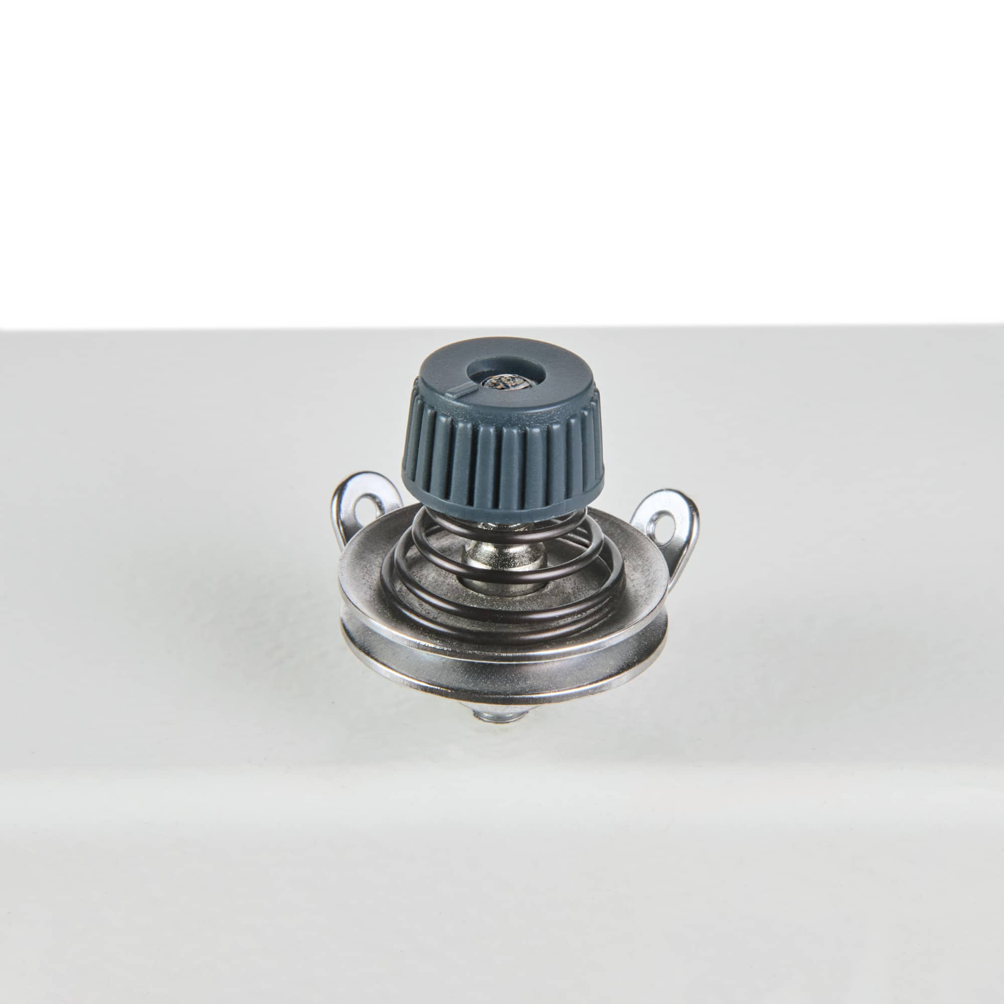 Barracuda™ Fit 500BW Straight Stitch Portable Walking Foot Sewing Machine for Heavy Material