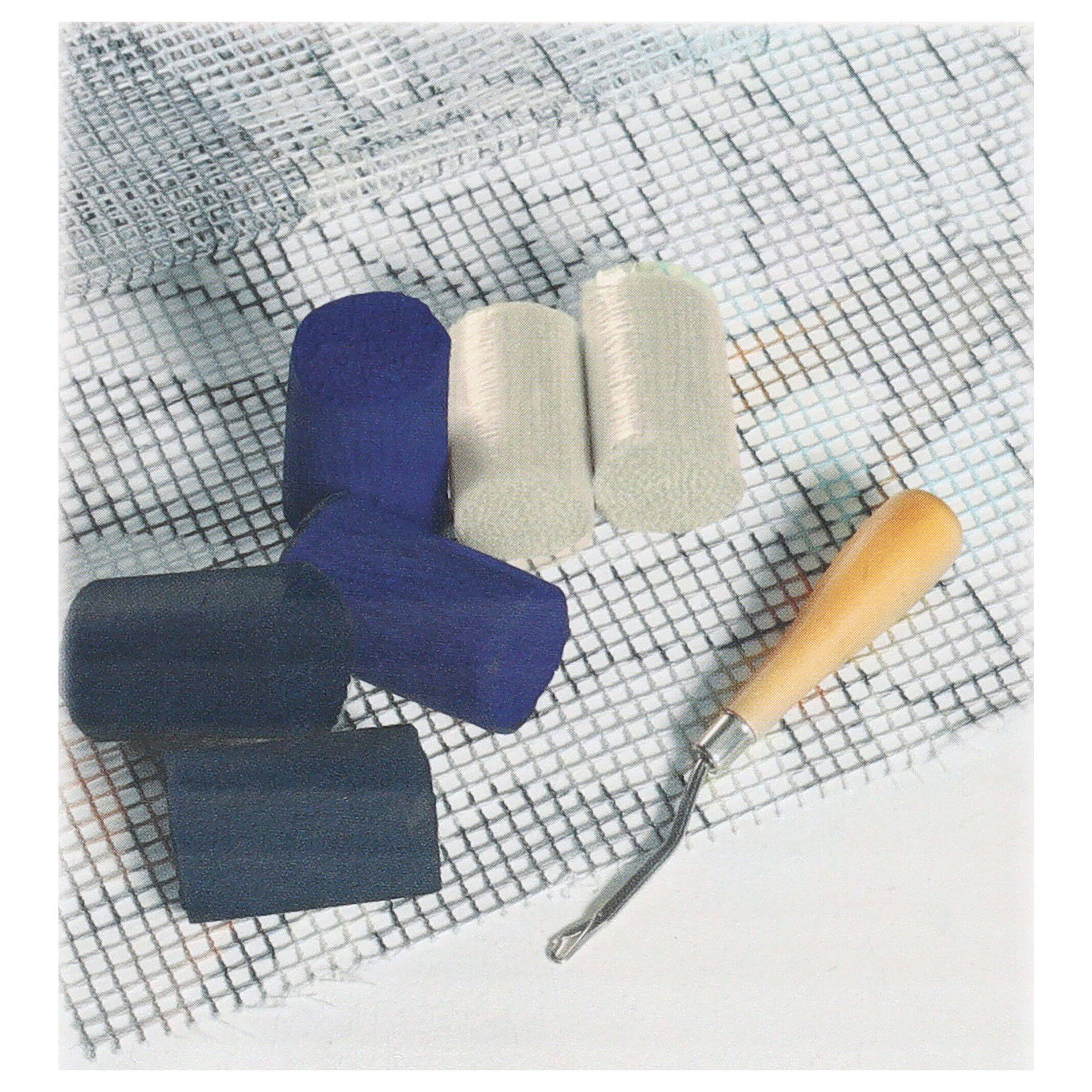 Leisure Arts® Black & White Leaves Latch Hook Kit