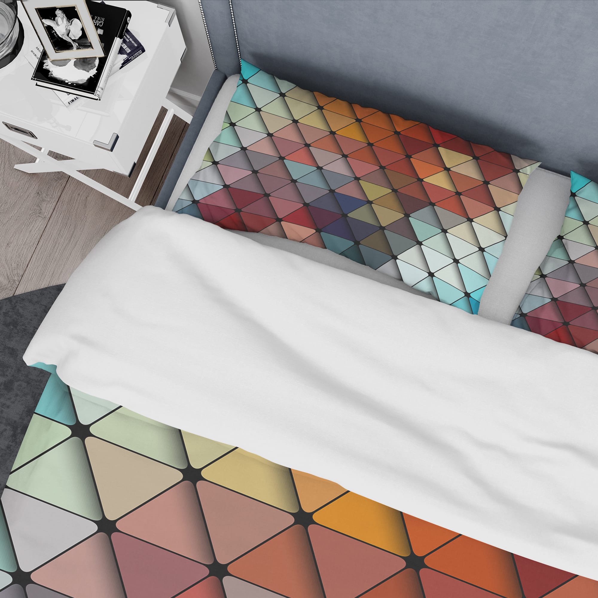 Designart &#x27;3D Diamond Shaped Geometry in Shades of Blue and Red&#x27; Modern &#x26; Contemporary Bedding Set - Duvet Cover &#x26; Shams
