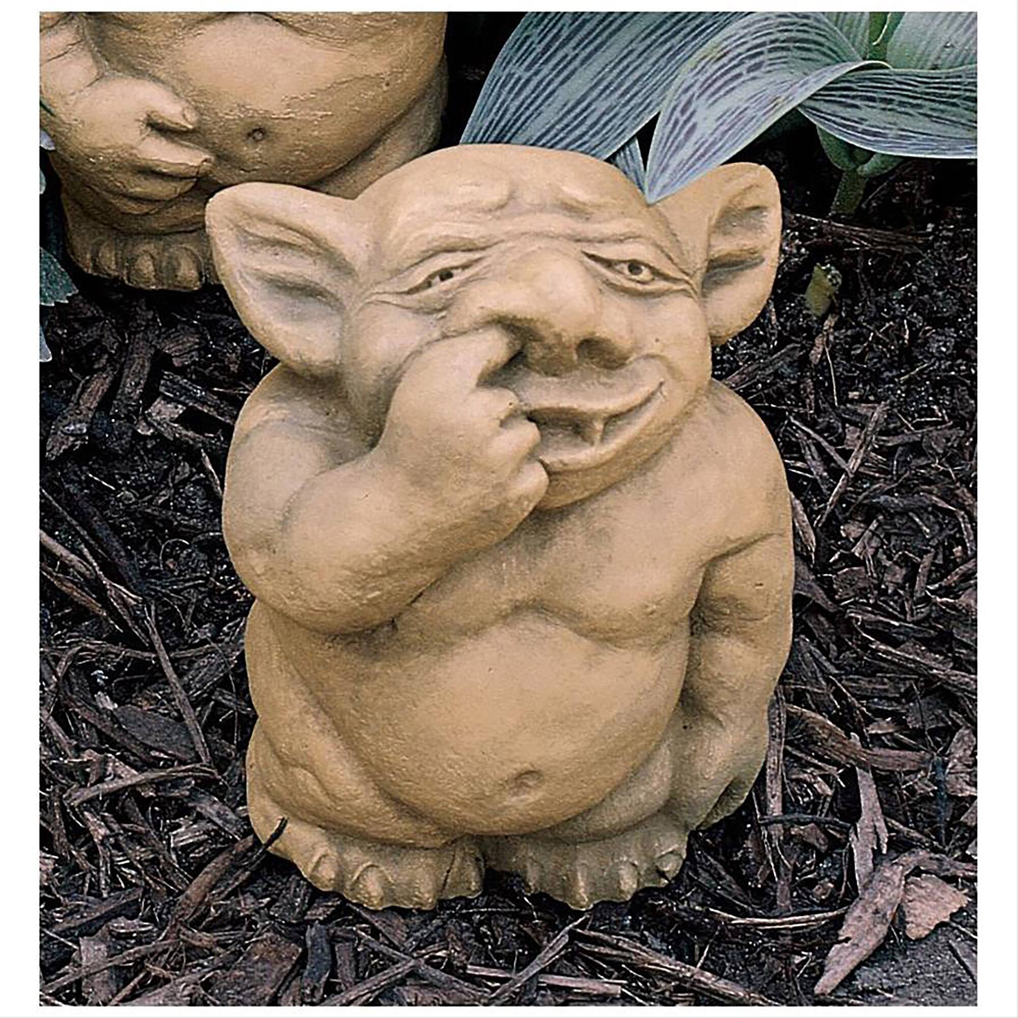 Design Toscano 8&#x22; The Picc-a-Dilly Nose Gargoyle Statue
