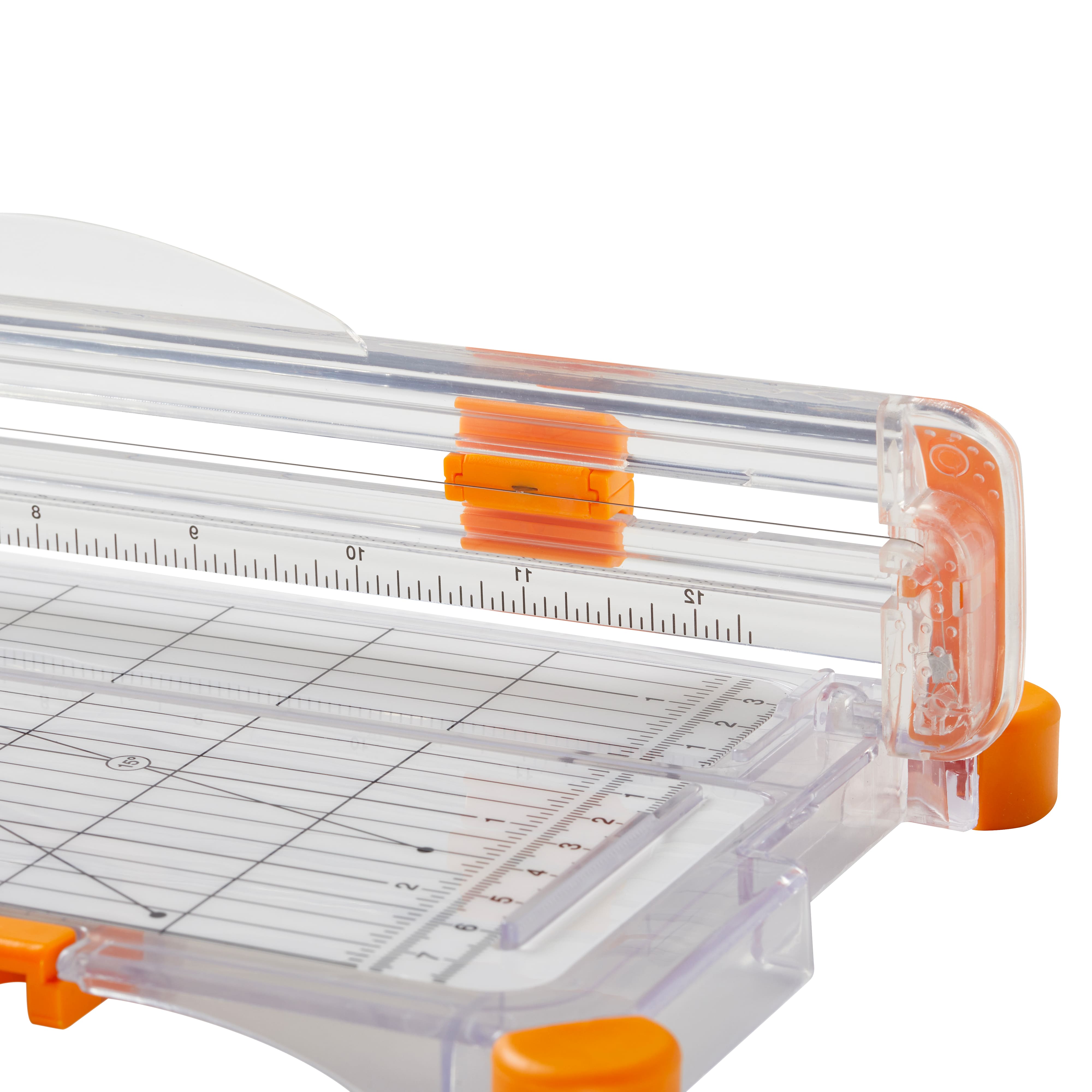 Fiskars&#xAE; SureCut&#x2122; Scrapbook Paper Trimmer