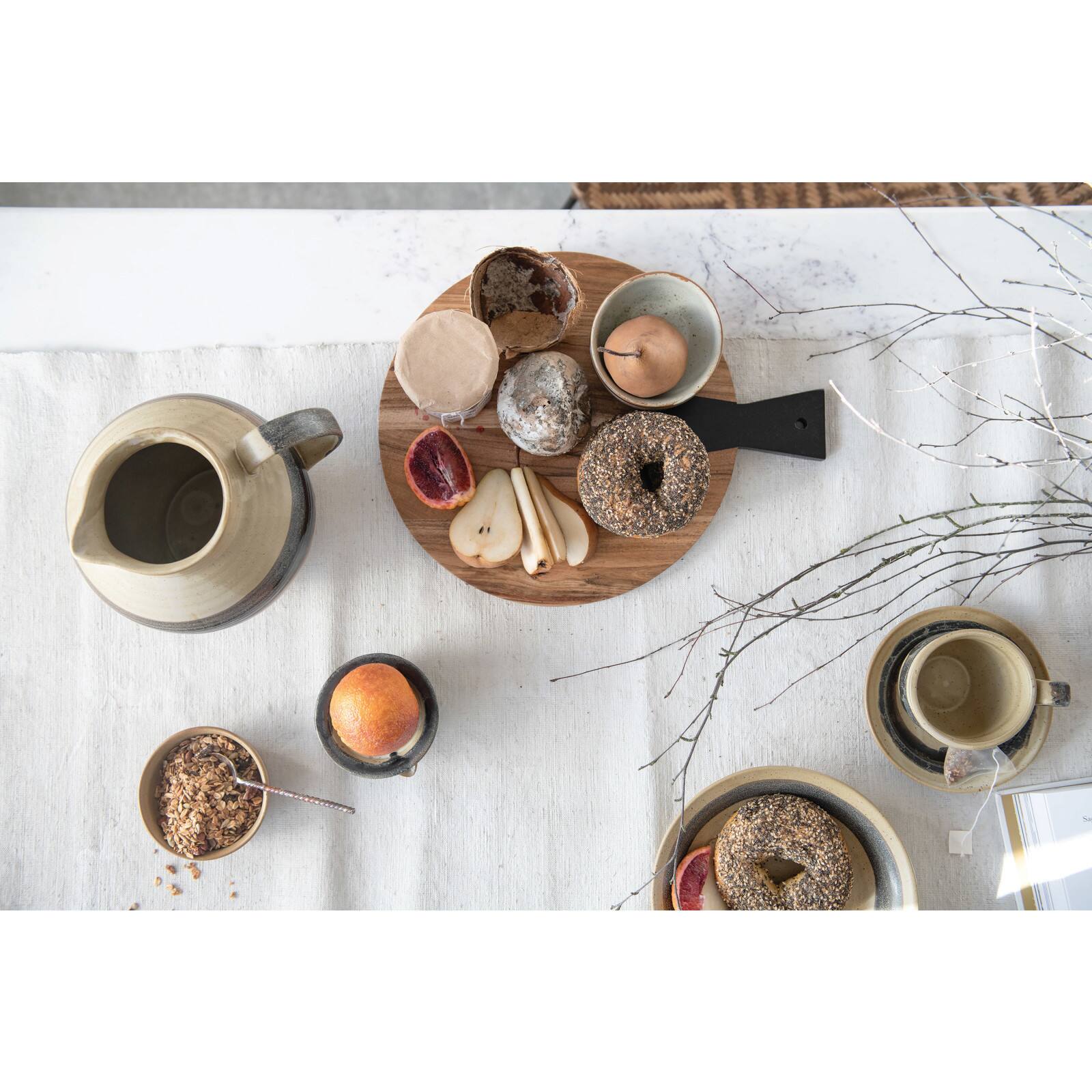 Hello Honey® 16" Acacia Wood Cheese/Serving Board with Handle