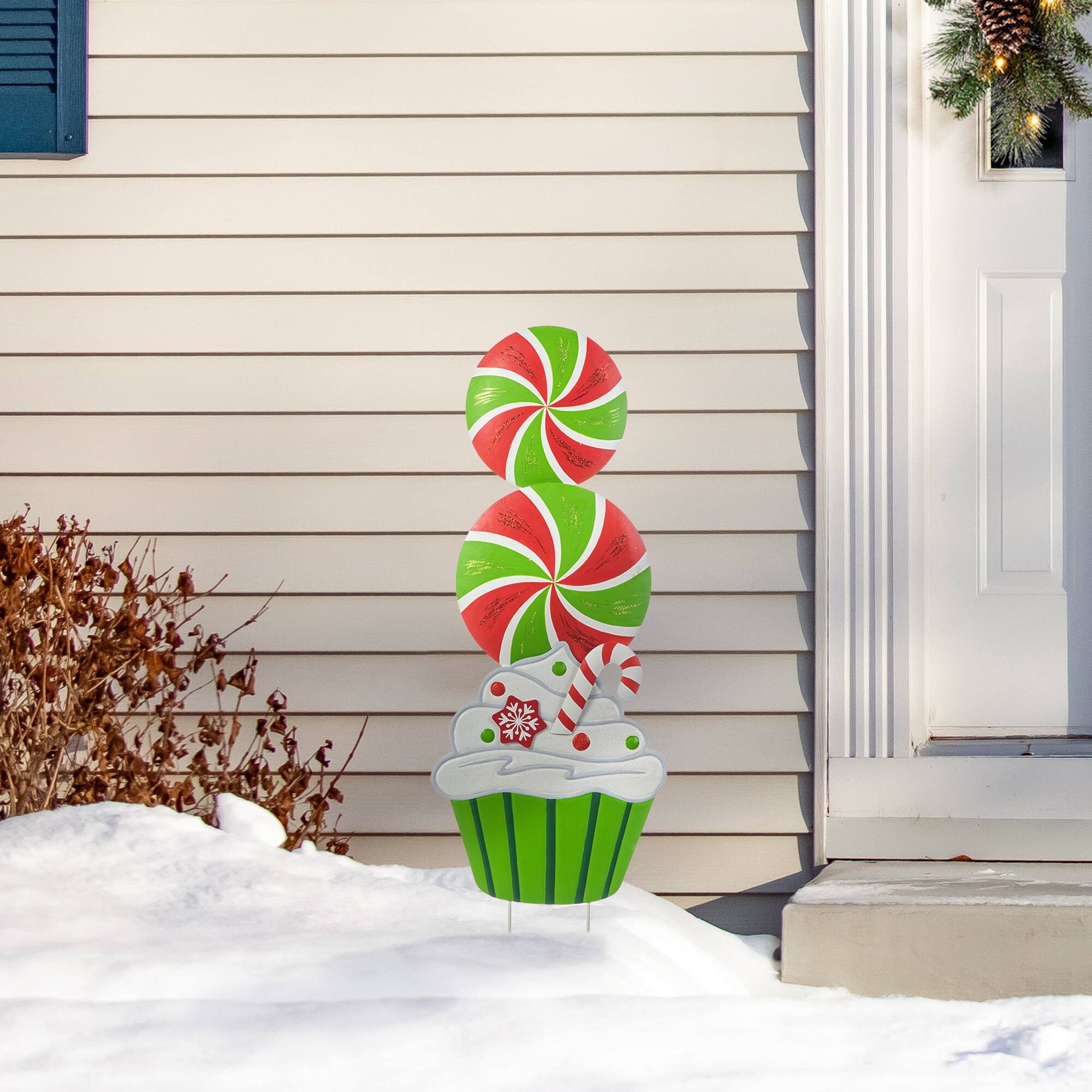 Glitzhome® 3ft. Metal Peppermint & Cupcake Yard Stake