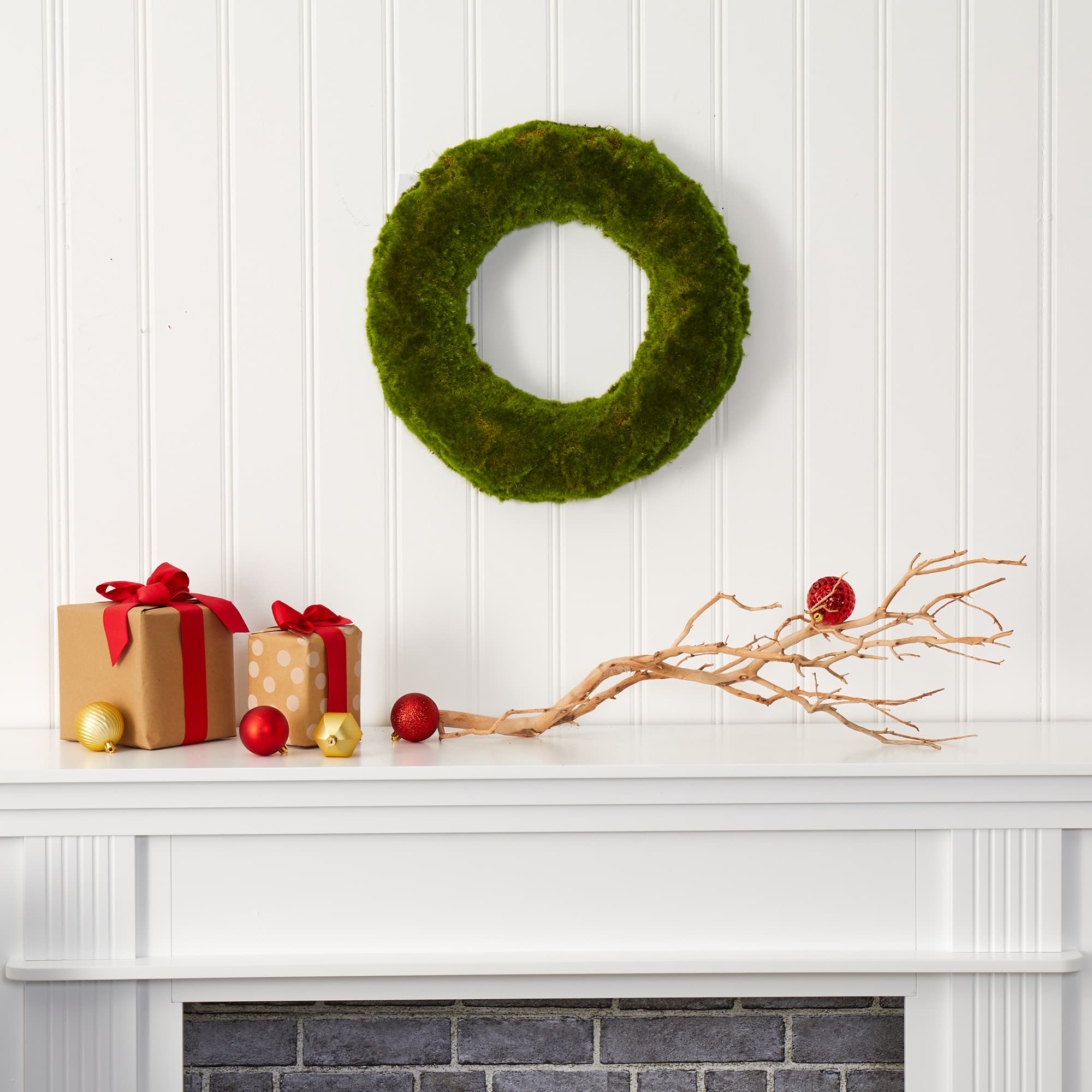 18&#x22; Green Moss Wreath