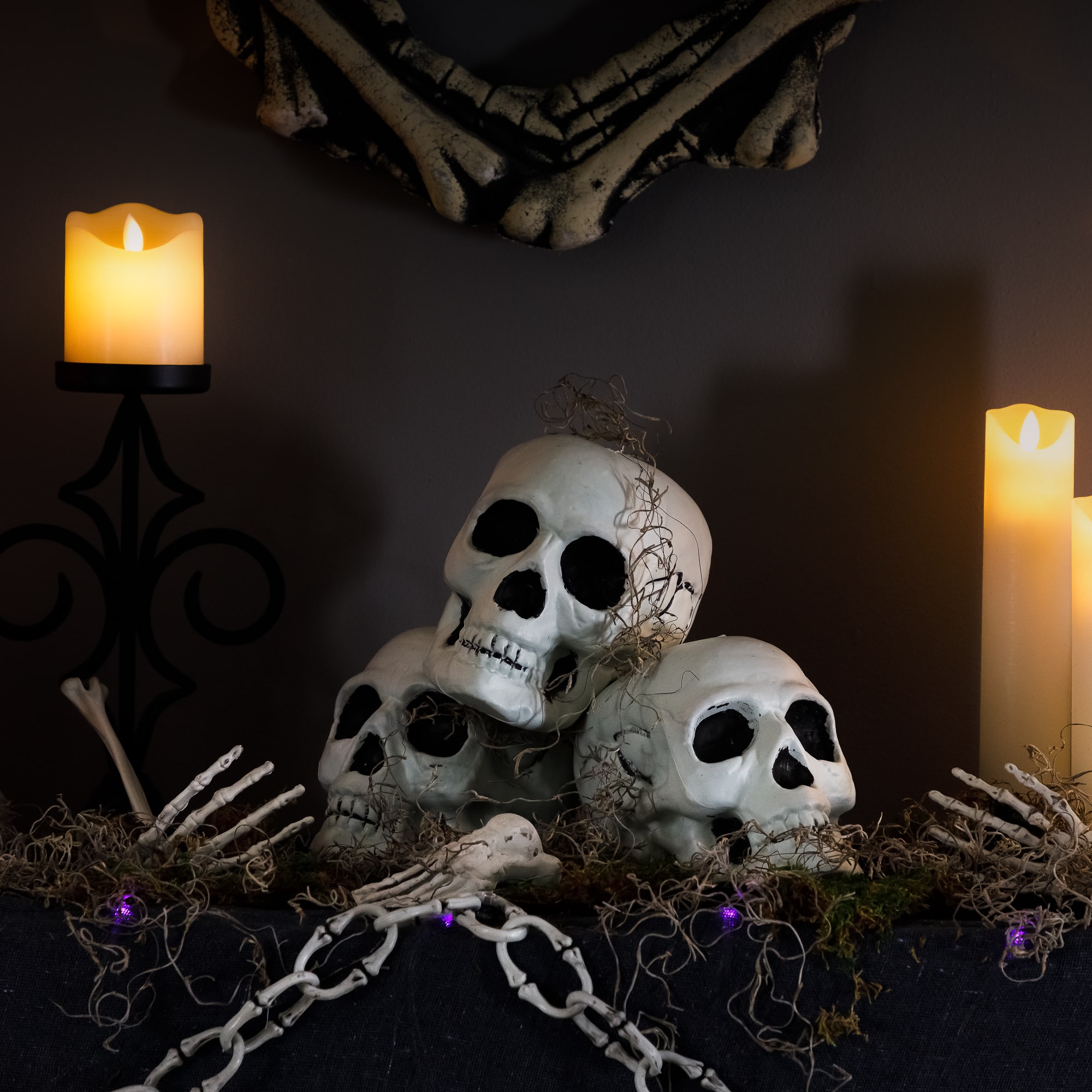 Bag of Skulls Halloween Decorations - 6&#x22; - Set of 3