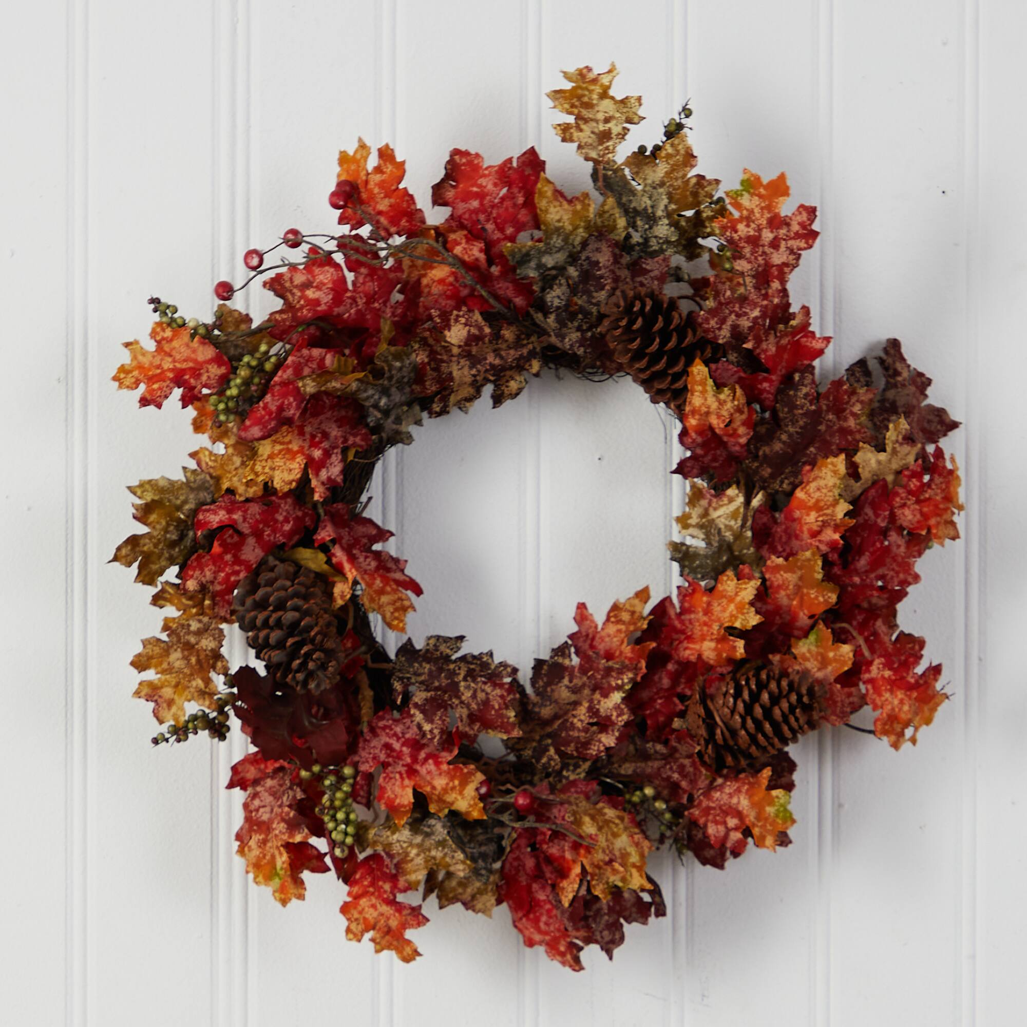 24&#x22; Maple, Berries &#x26; Pinecone Fall Wreath
