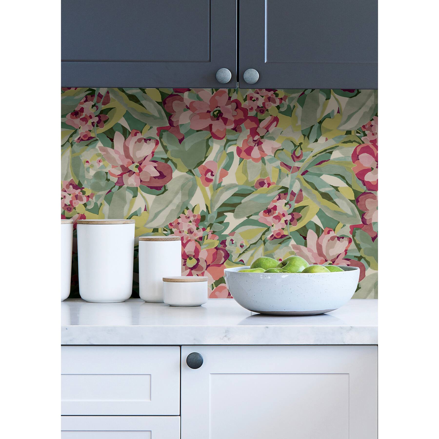 Caroline et Bettina Wine Belles Fleurs Peel &#x26; Stick Wallpaper