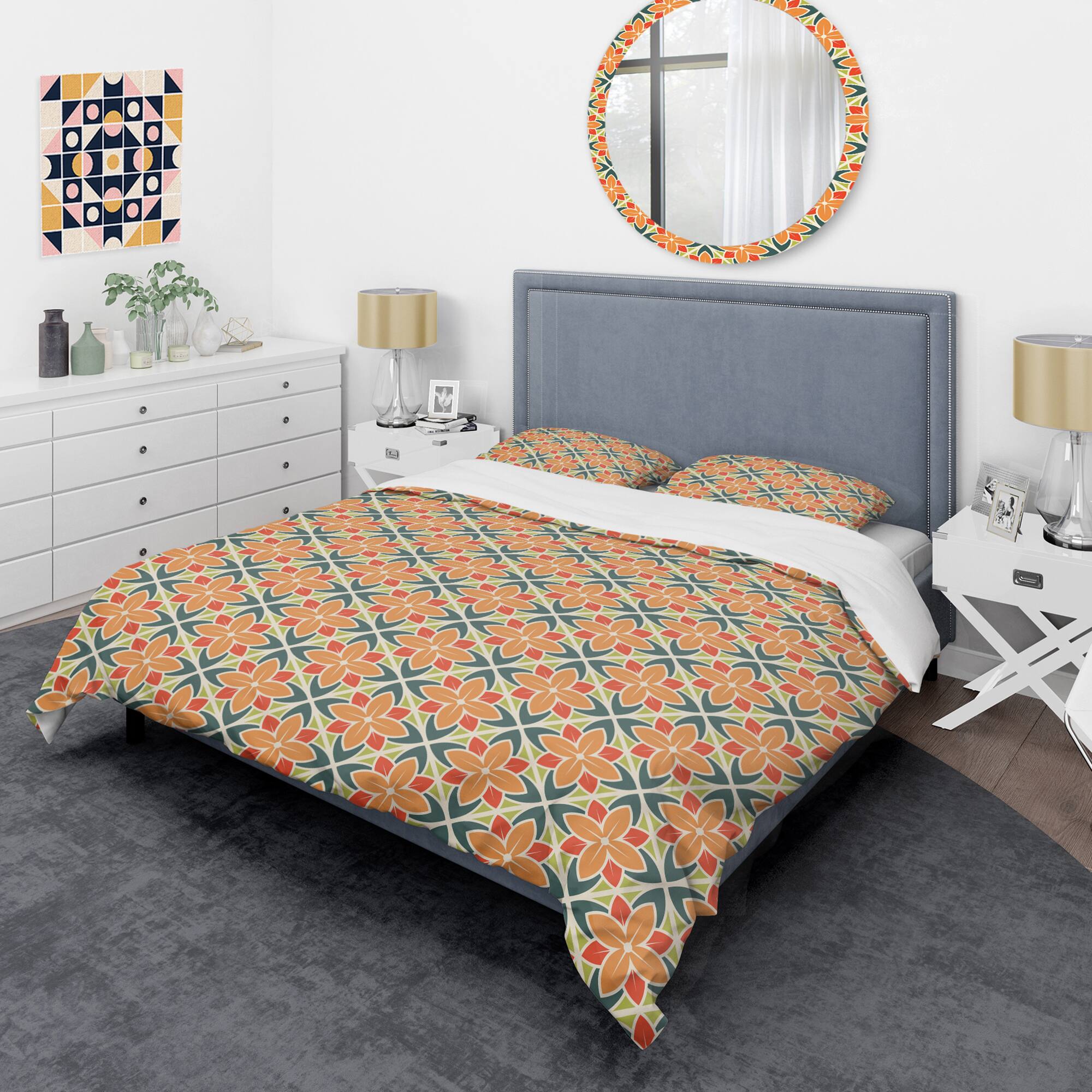 Designart &#x27;Retro Floral Pattern IV&#x27; Mid-Century Duvet Cover Set