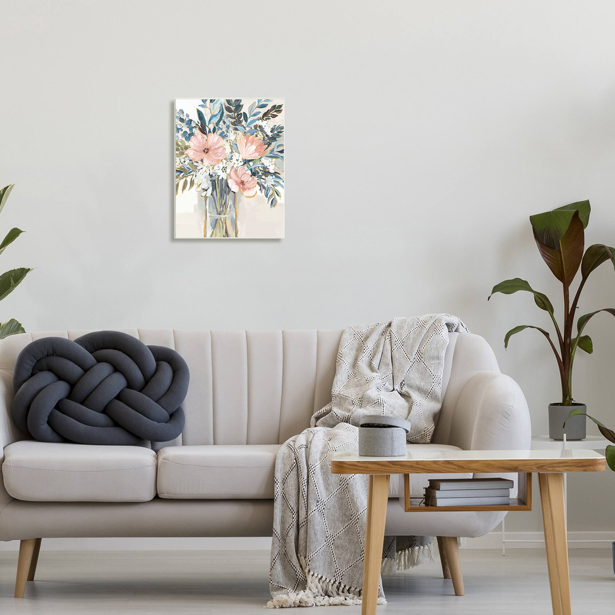 Stupell Industries Beautiful Flower Bouquet Painting Delicate Blossoms Wall Plaque Art