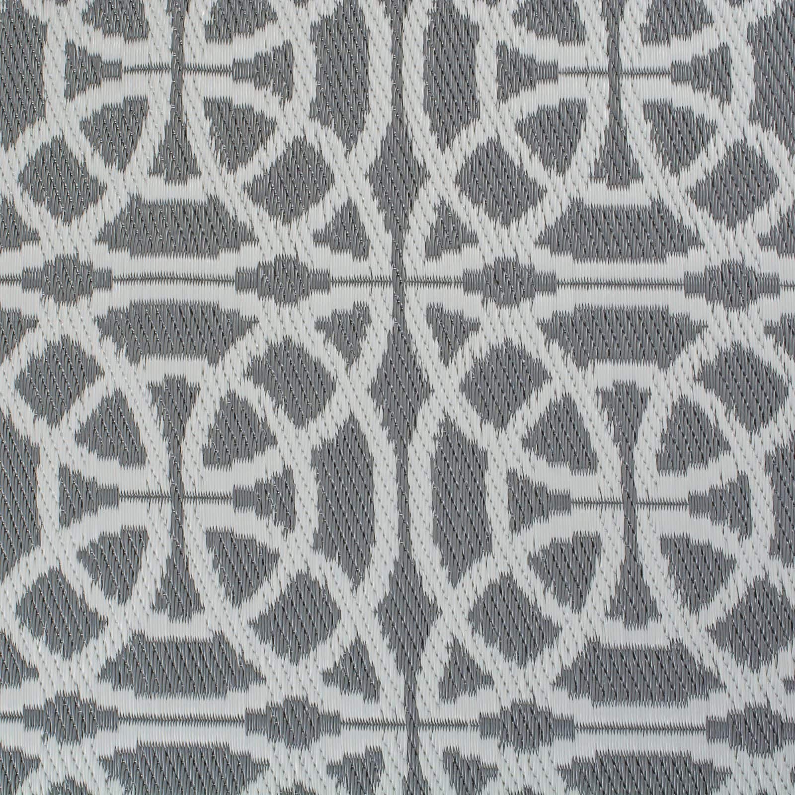 DII® Gray Infinity Circle Outdoor Rug, 4ft. x 6ft.