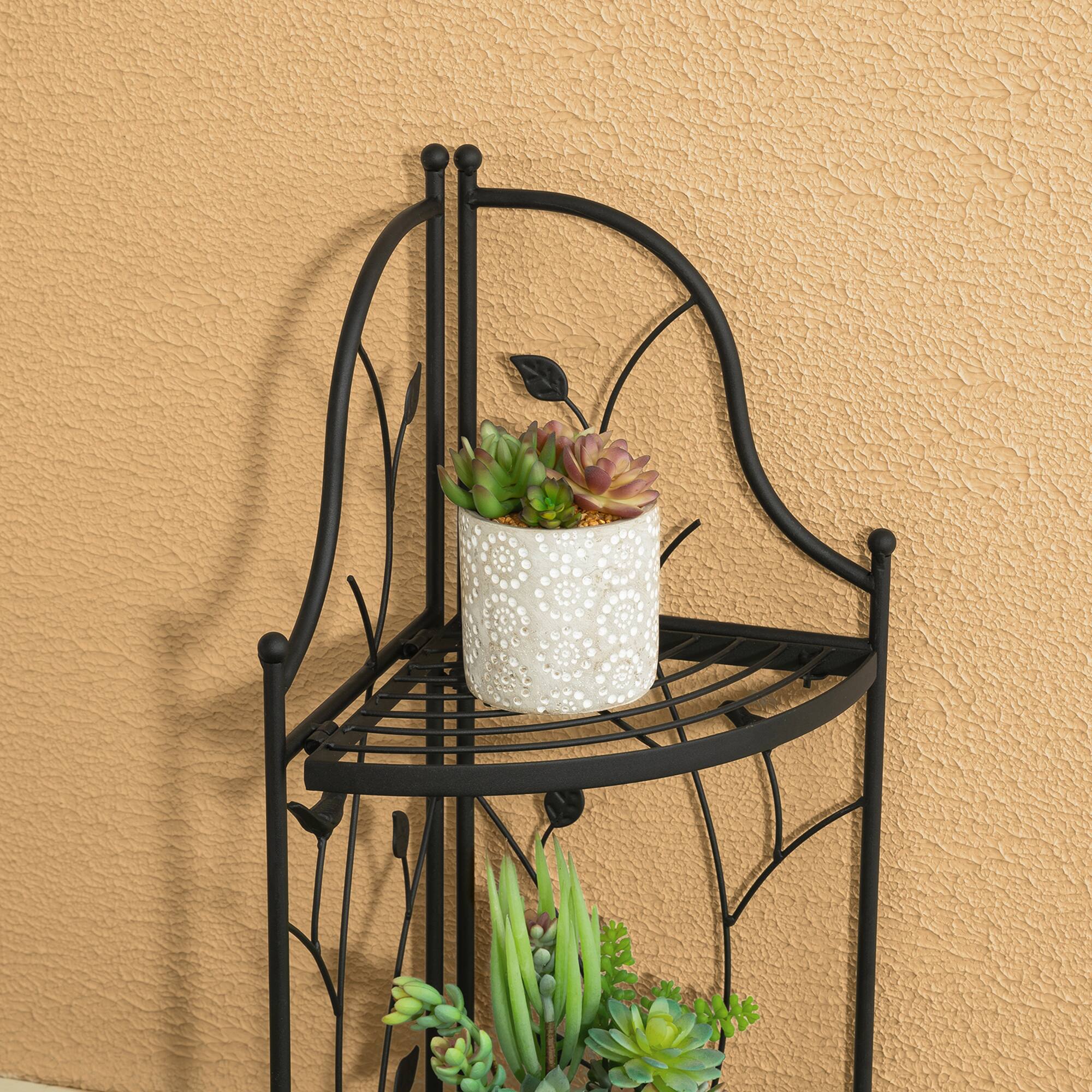 Glitzhome&#xAE; 4ft. Metal 4-Tiered Corner Shelf Stand