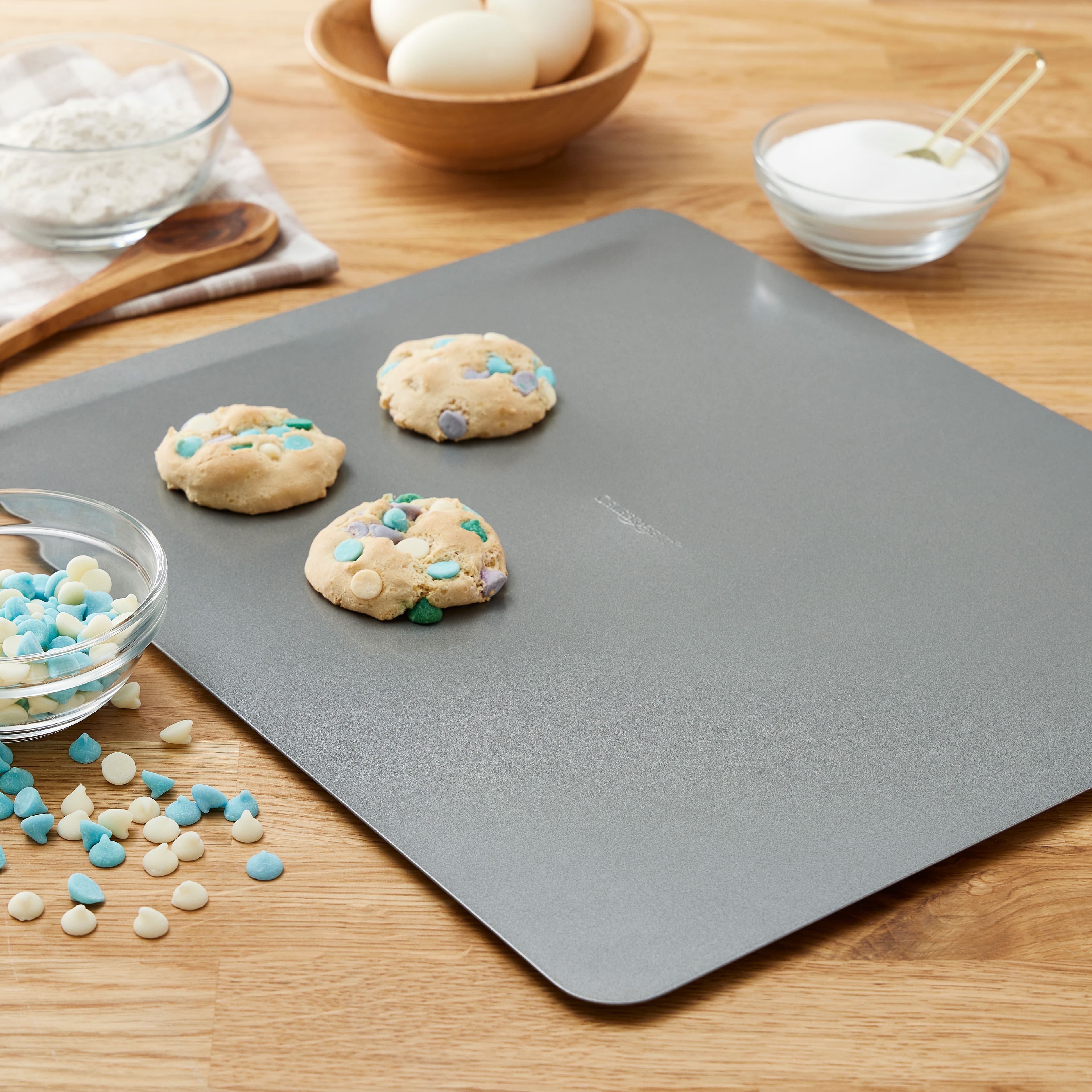 6 Pack: Non-Stick Jumbo Cookie Sheet by Celebrate It®