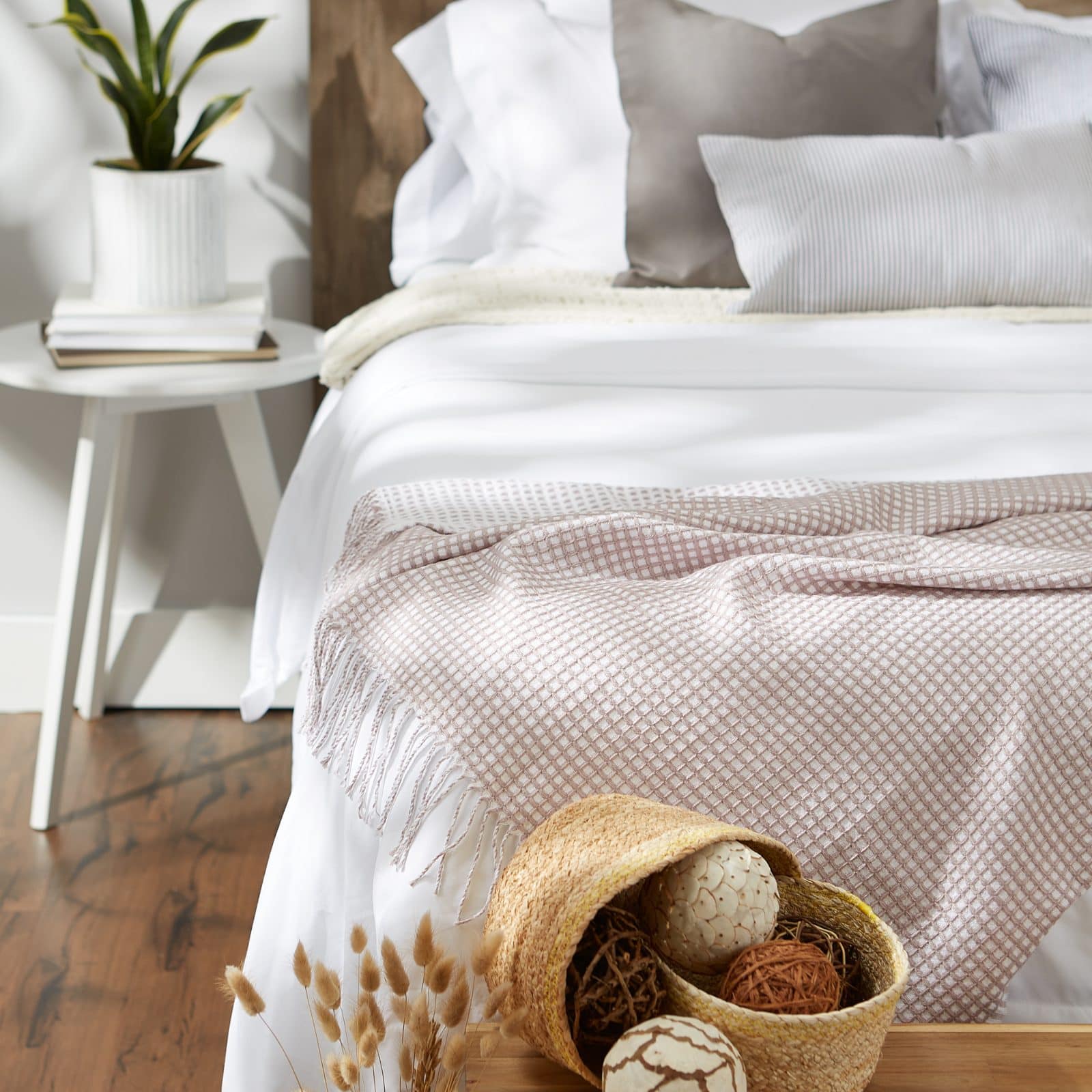 DII® Dusty Lilac & White Waffle Knit Throw