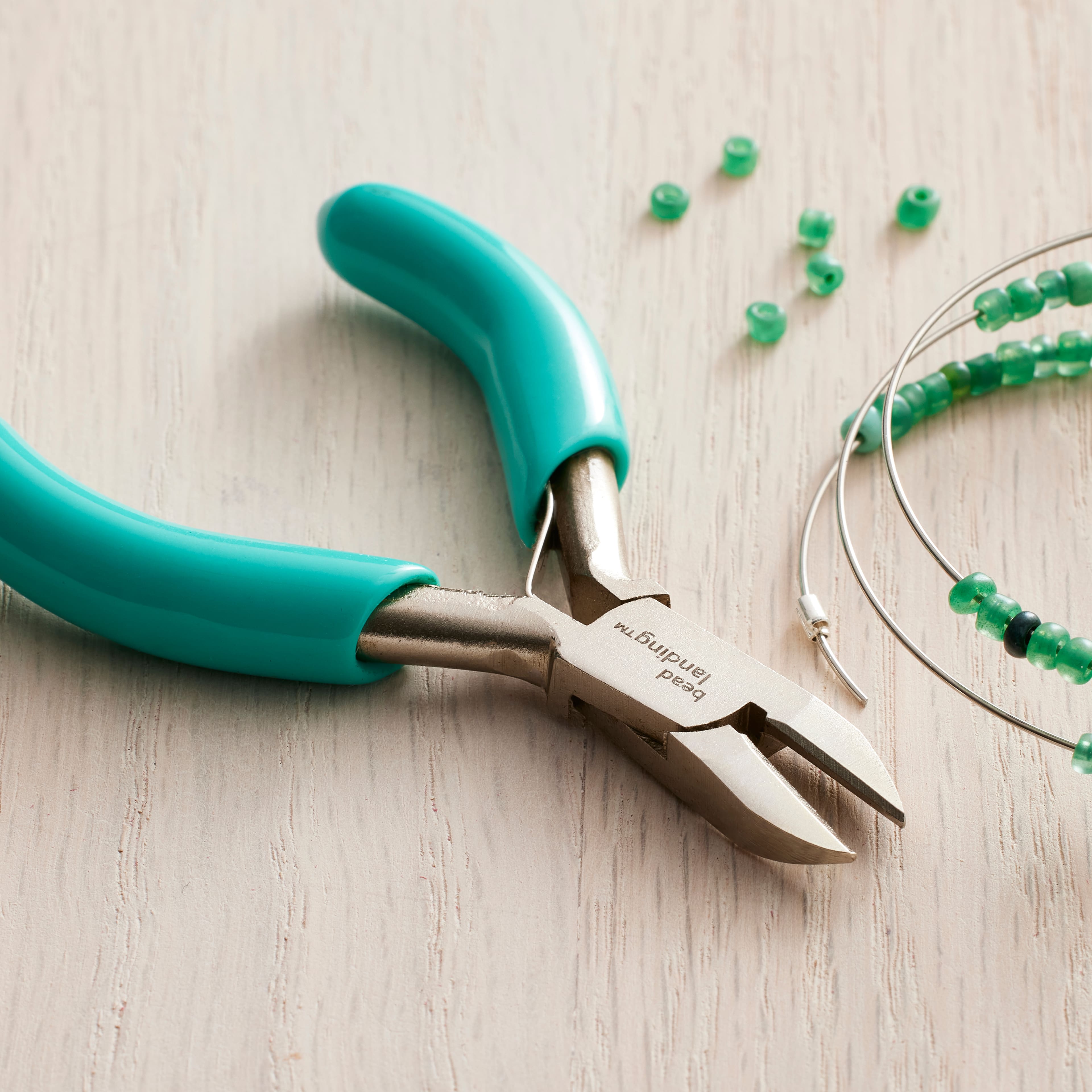 Mini pince à tranchant latéral de bead landing