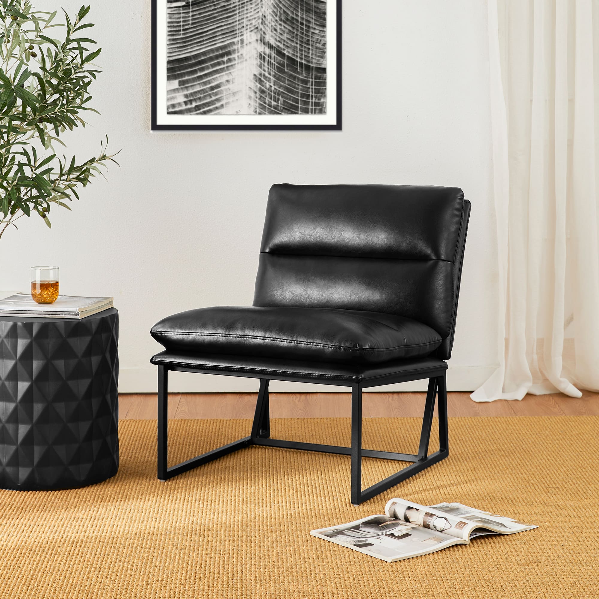 Glitzhome&#xAE; Modern Thick Leatherette Accent Chair