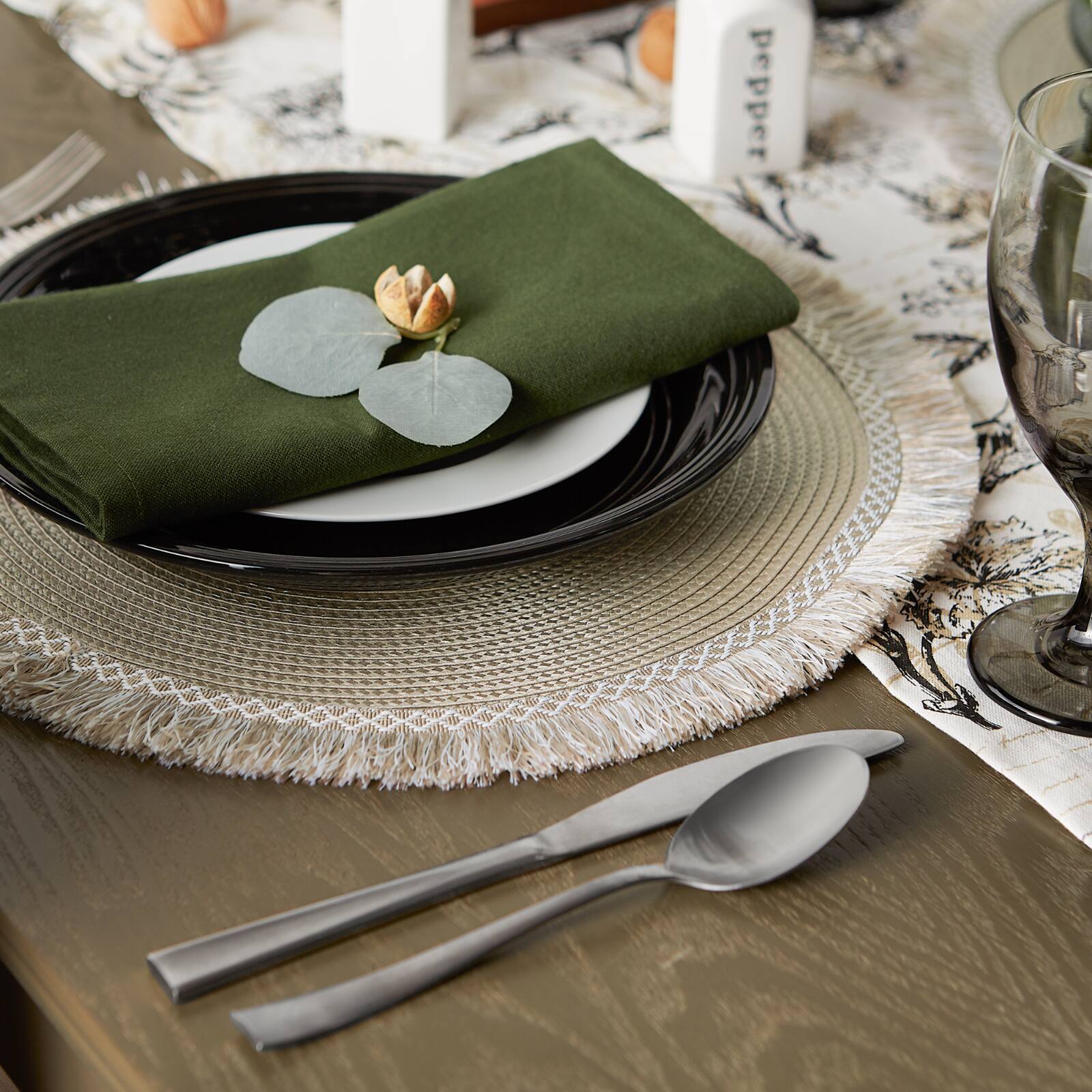DII&#xAE; Round Fringed Placemats, 6ct.
