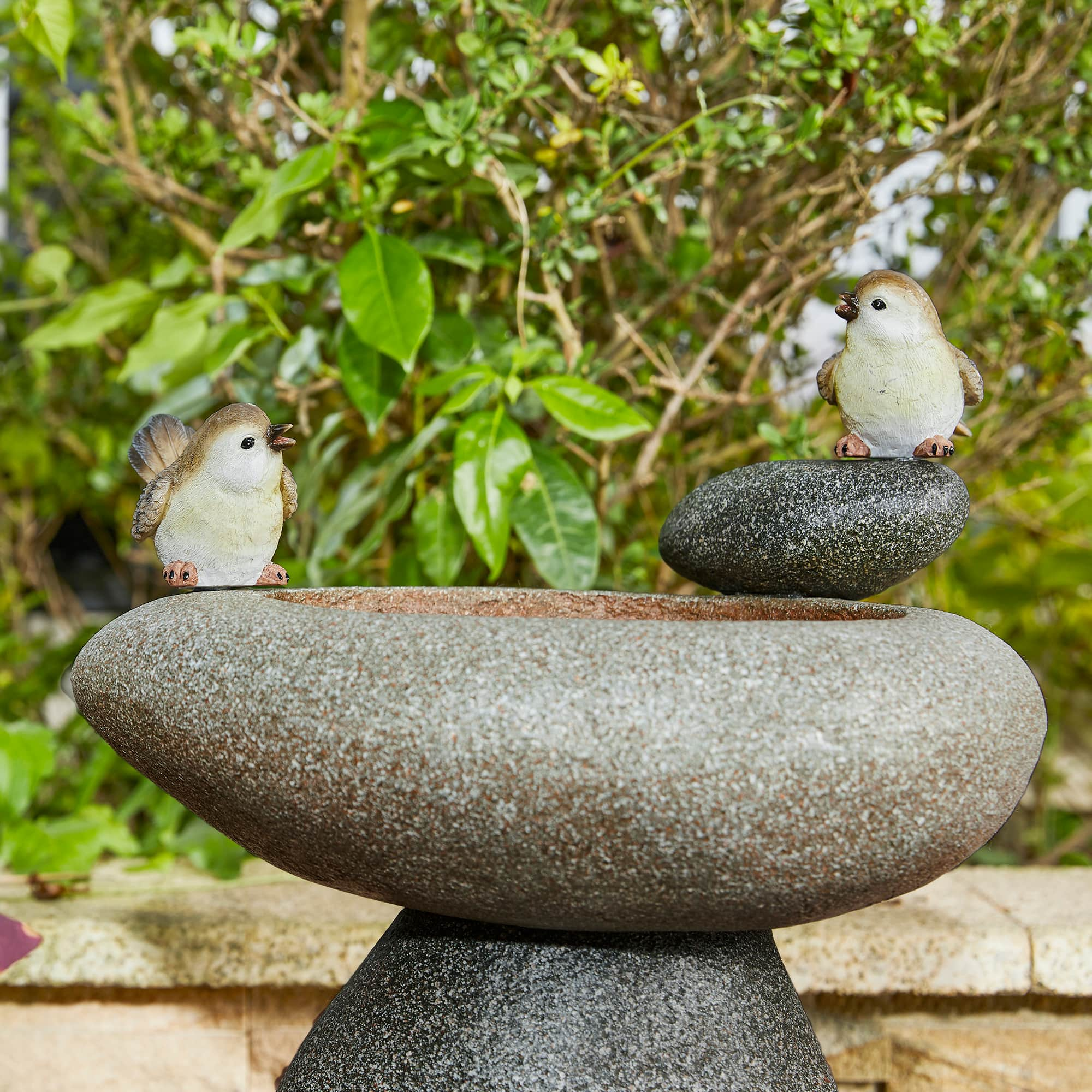 Glitzhome&#xAE; 20.75&#x22; Zen-Style Faux Stone Texture Outdoor Birdbath Fountain with LED Light