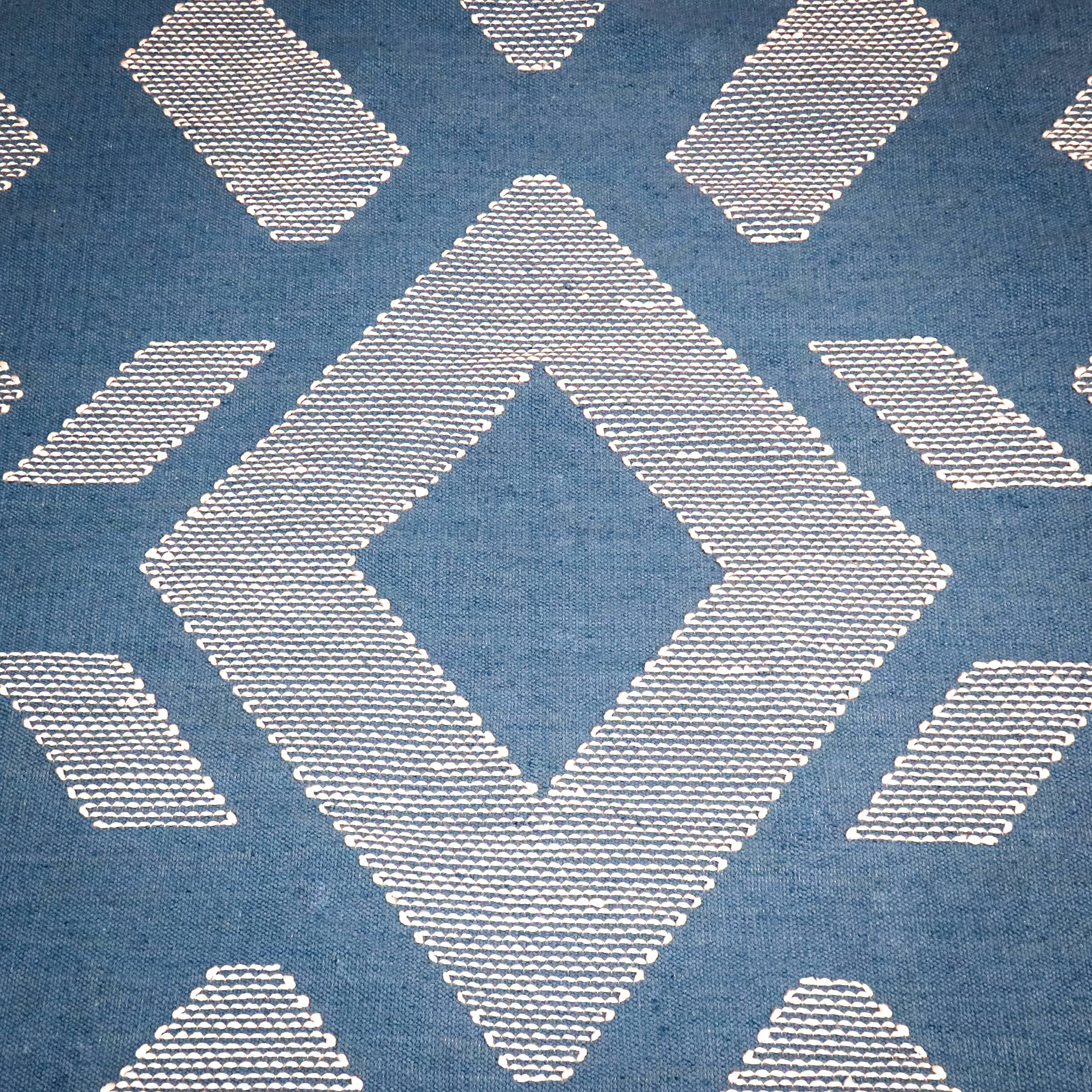 National Outdoor Living® Geometric Hand Woven Outdoor Rug