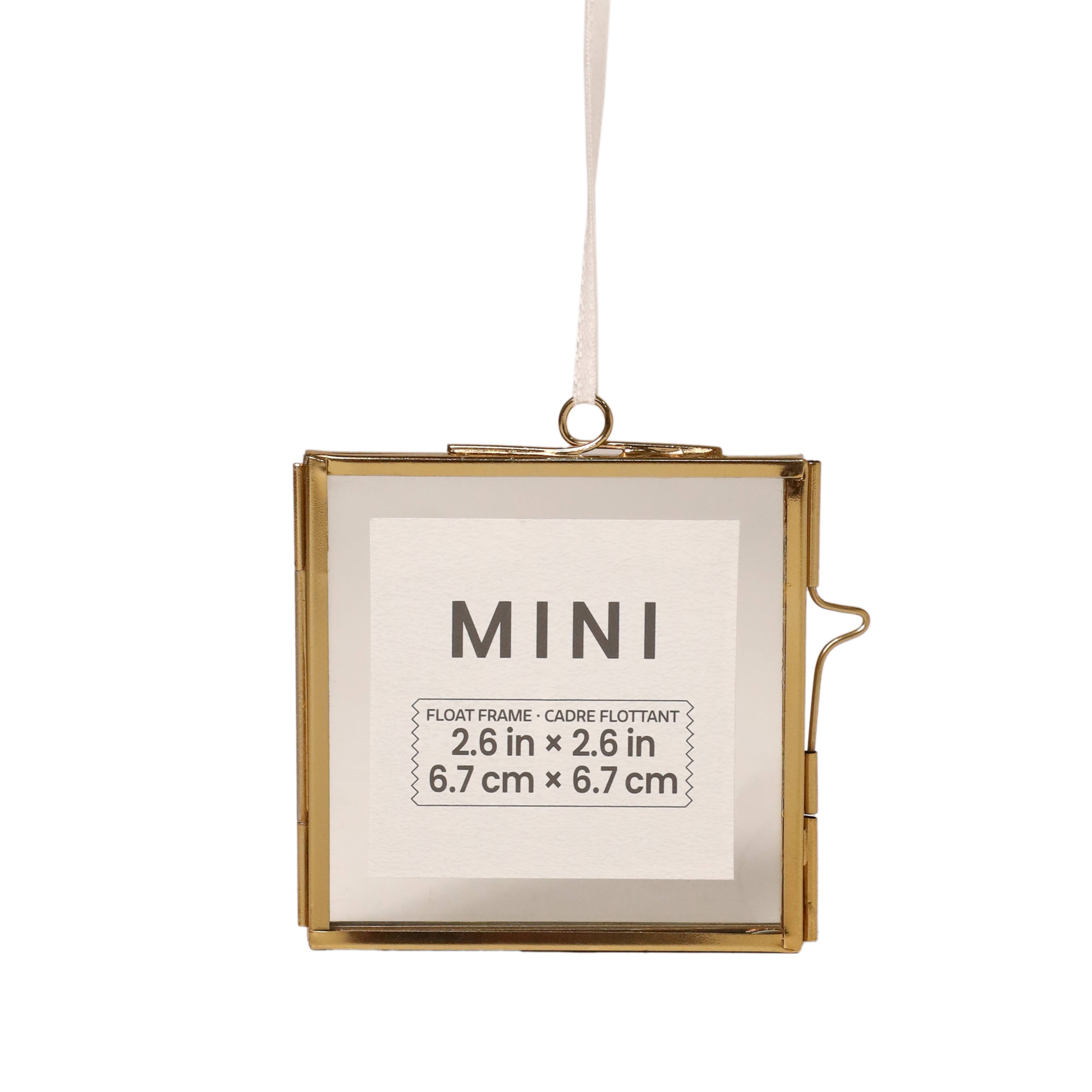 Mini Square Float Frame by Studio Décor®
