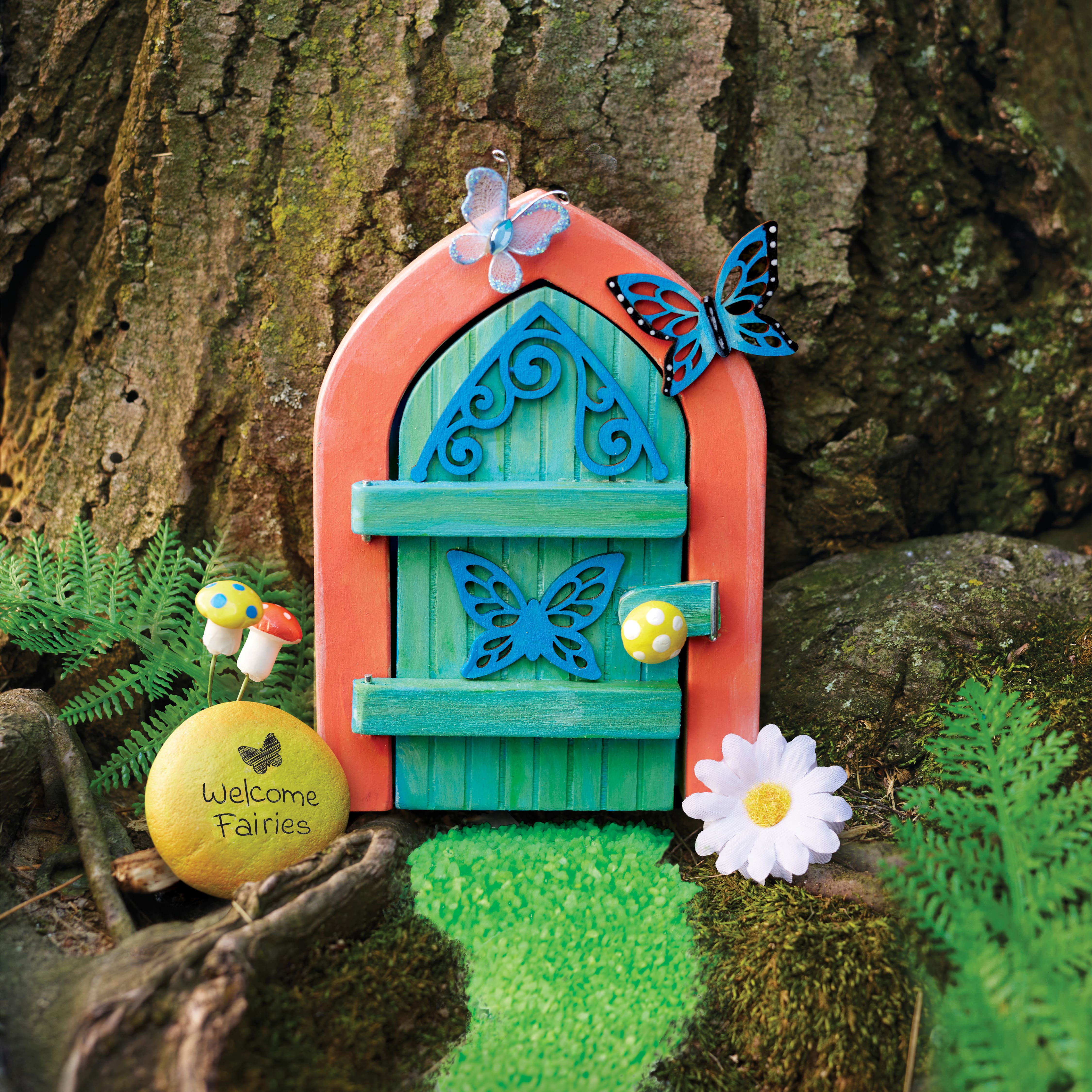 Hobby Garden Child Brush and Paint Fairy Door Painting Kit Craft 10 Doors 