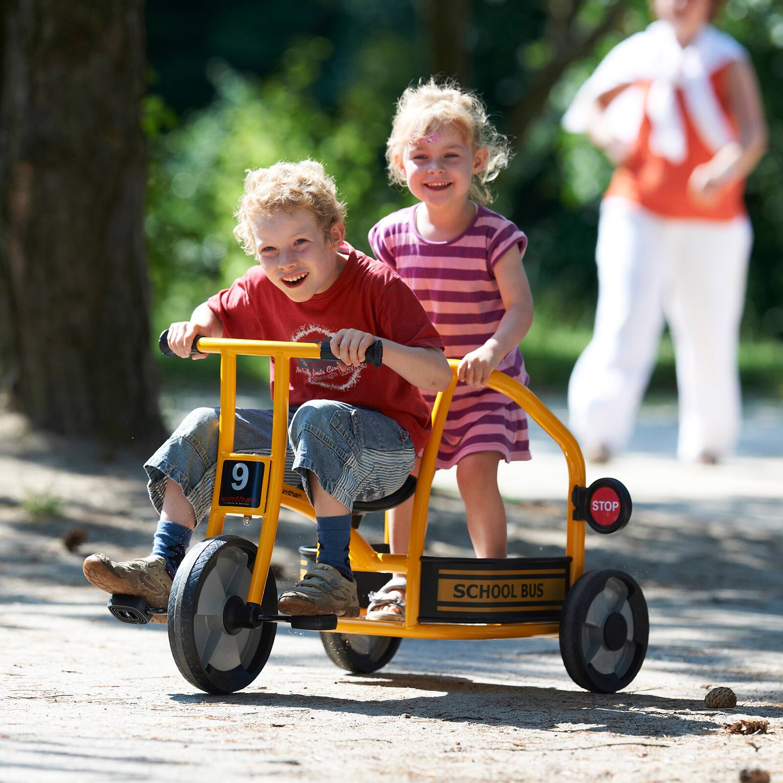 Winther Circleline School Bus Tricycle