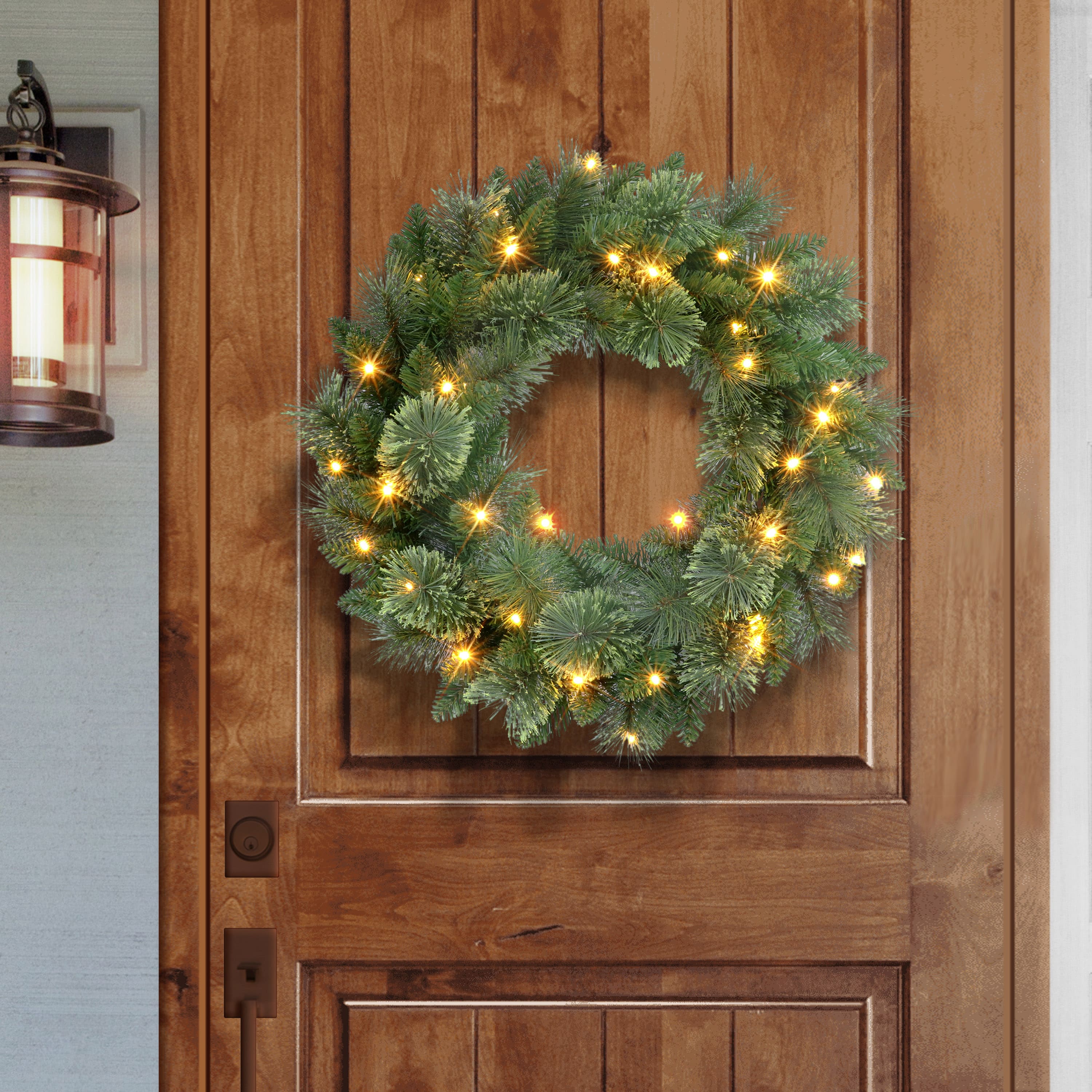 24&#x22; Pre-Lit Pine Wreath
