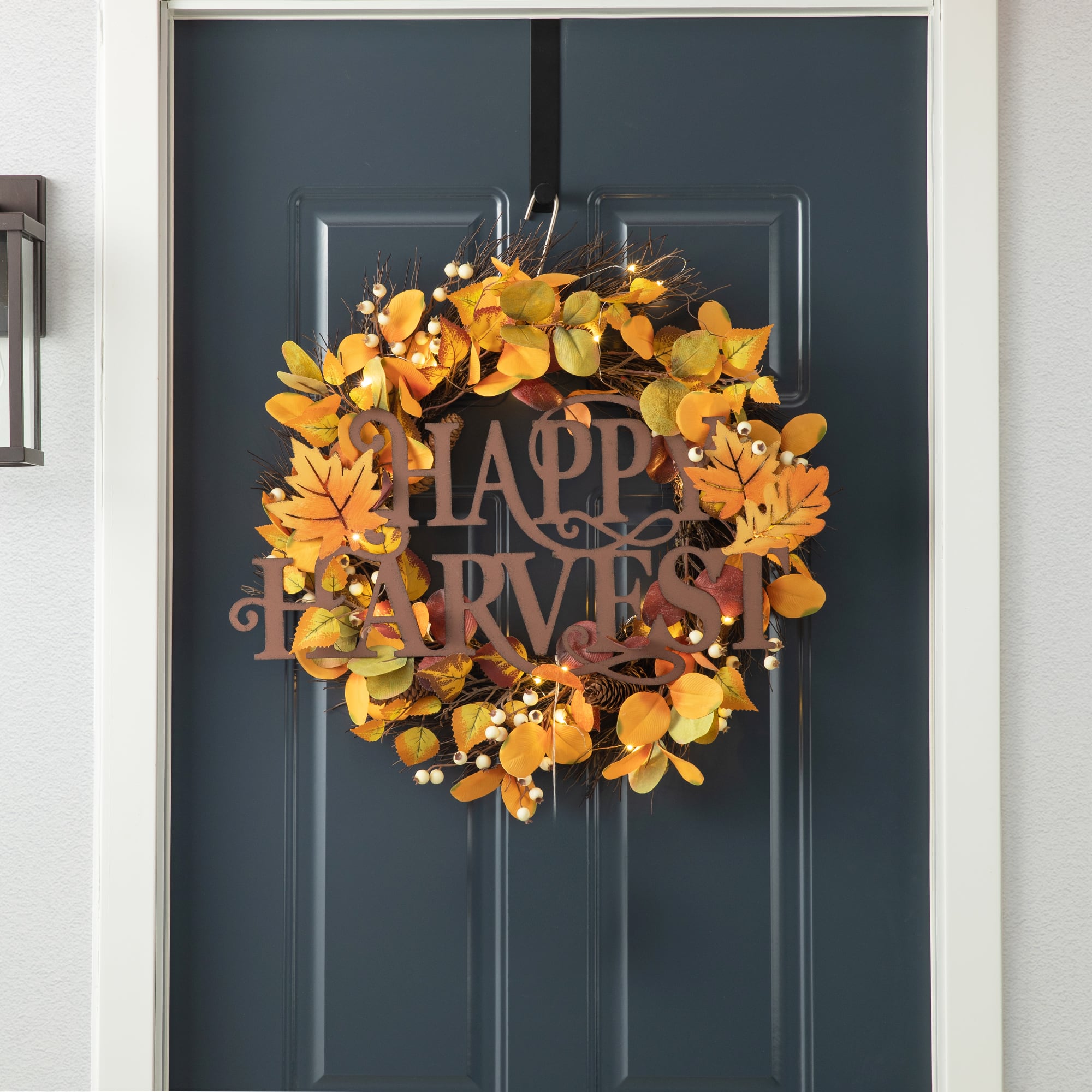 Glitzhome&#xAE; 24&#x22; Metal &#x22;HAPPY HARVEST&#x22; Wall D&#xE9;cor